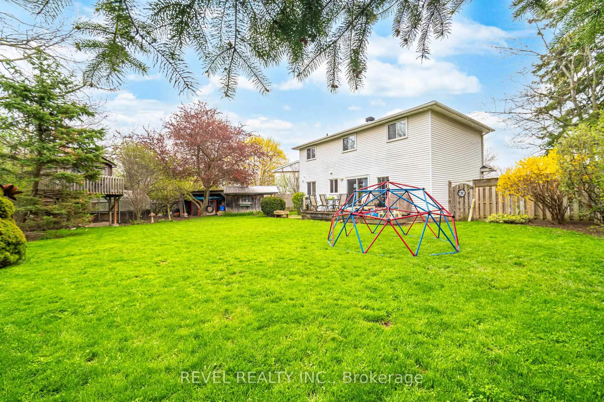 Photo 31 of 807 Secord Court, Milton, Dorset Park — HOMEH