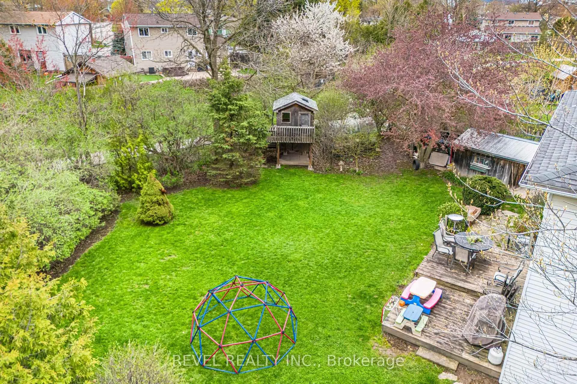 Photo 36 of 807 Secord Court, Milton, Dorset Park — HOMEH