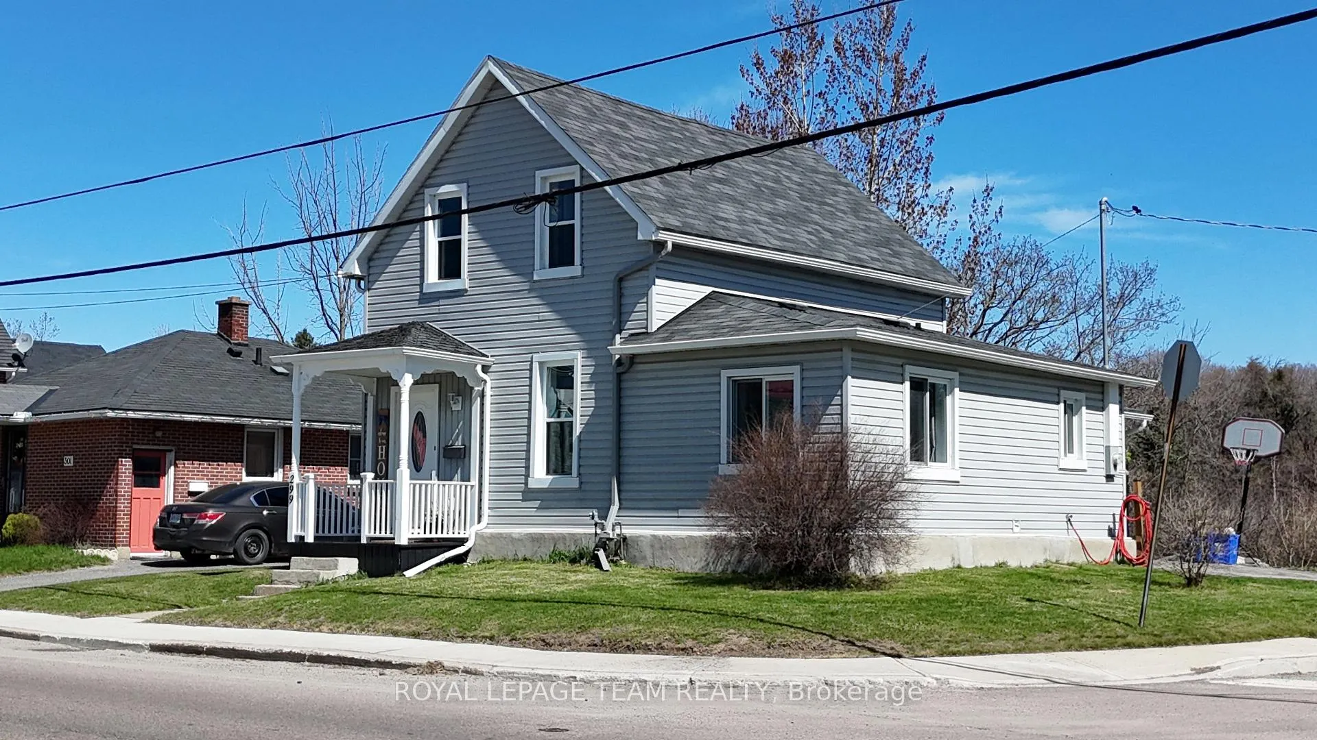 Photo 1 of 299 Elgin Street W, Arnprior — HOMEH