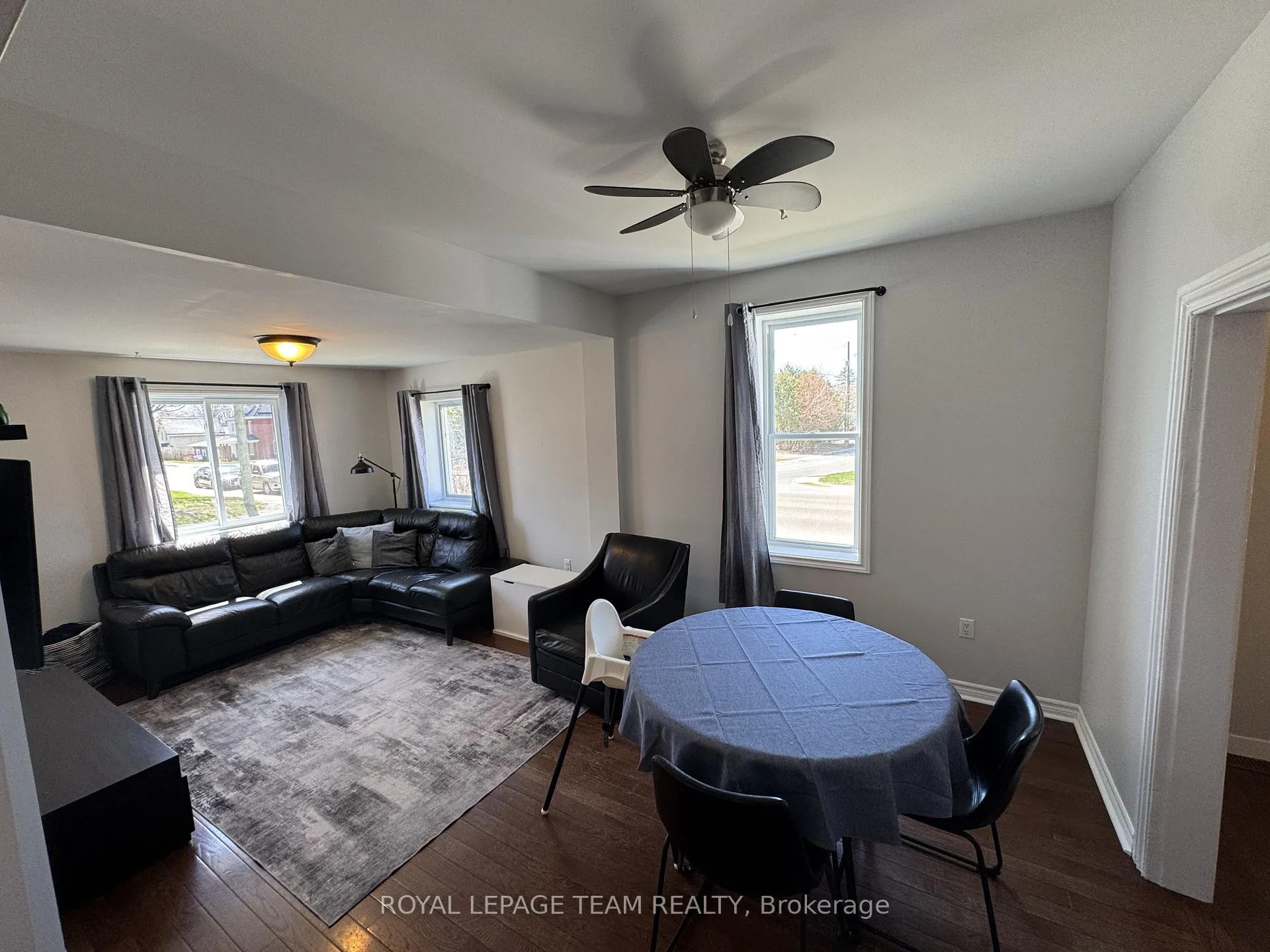 Photo 12 of 299 Elgin Street W, Arnprior — HOMEH