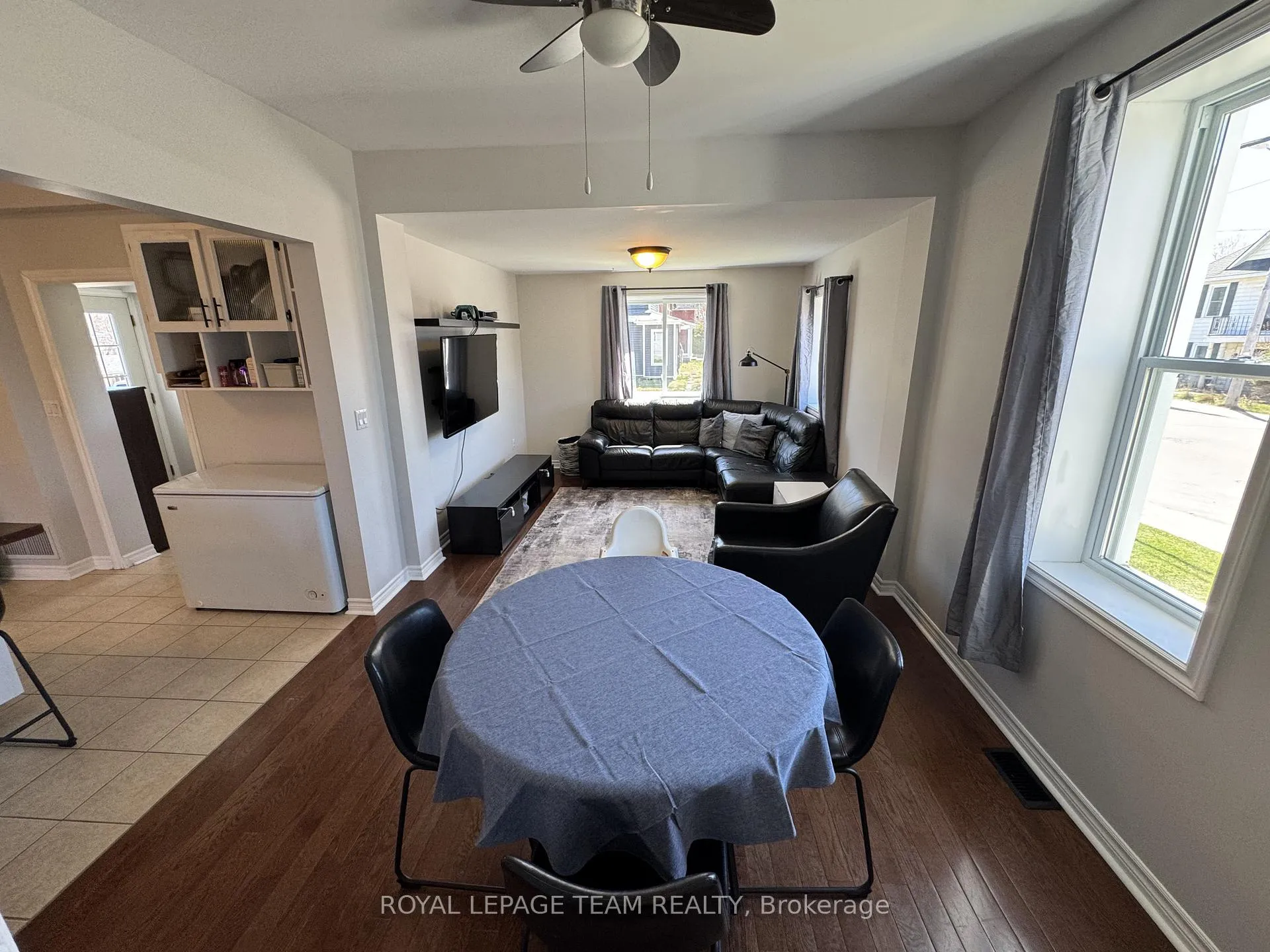 Photo 13 of 299 Elgin Street W, Arnprior — HOMEH