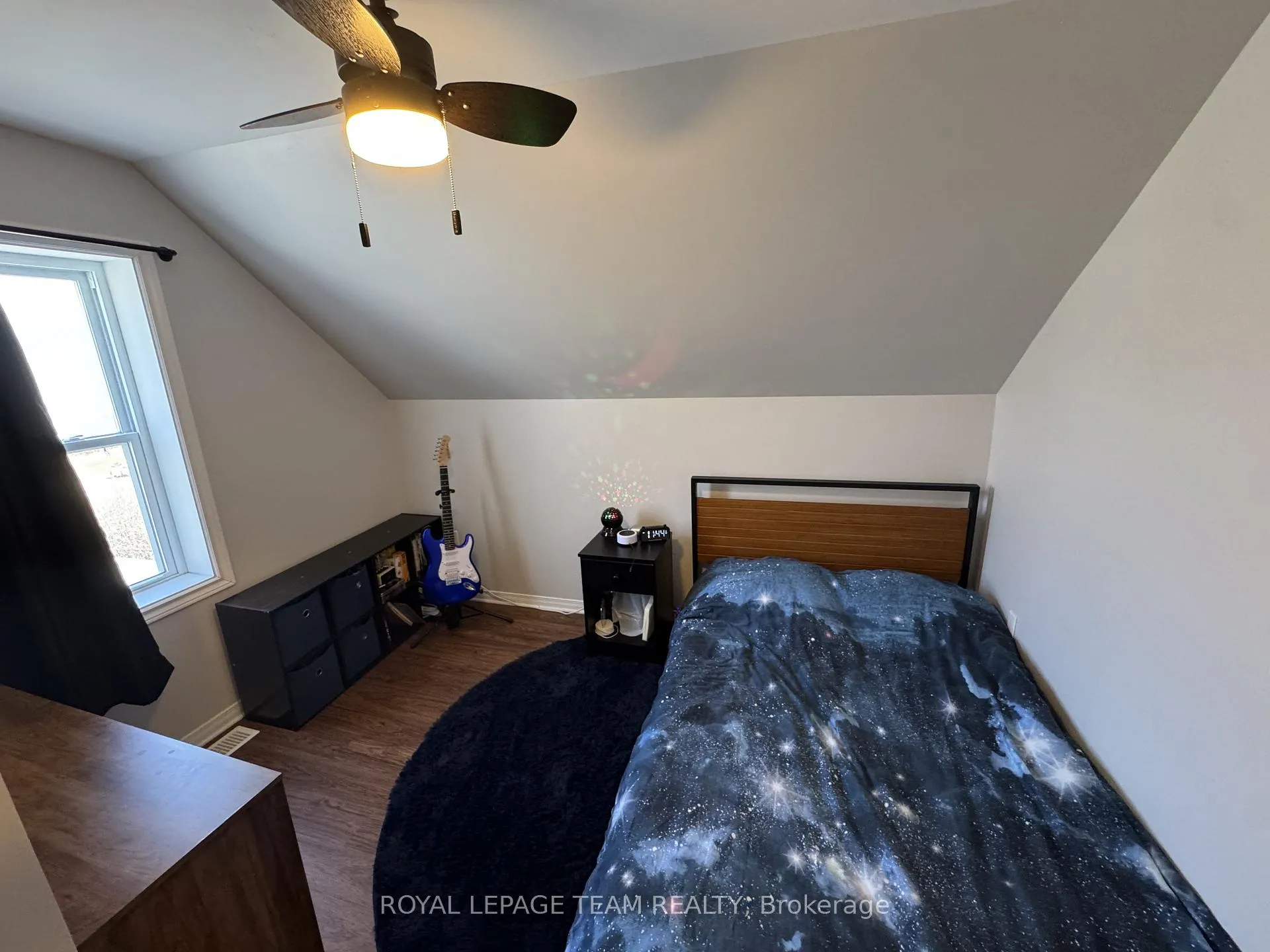 Photo 16 of 299 Elgin Street W, Arnprior — HOMEH