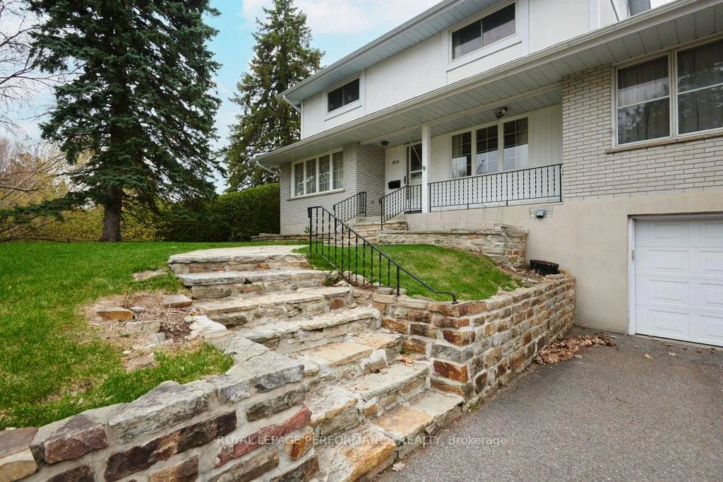 Photo 2 of 2218 Aster Street, Ottawa, Guildwood Estates - Urbandale Acres — HOMEH