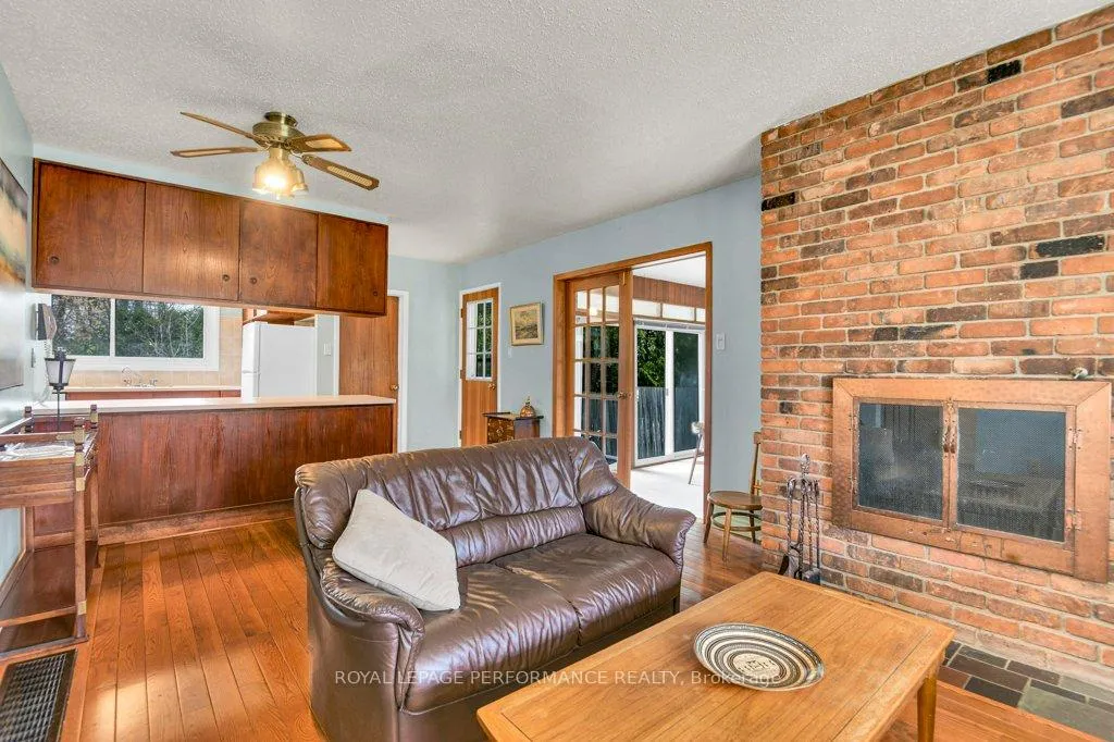 Photo 17 of 2218 Aster Street, Ottawa, Guildwood Estates - Urbandale Acres — HOMEH