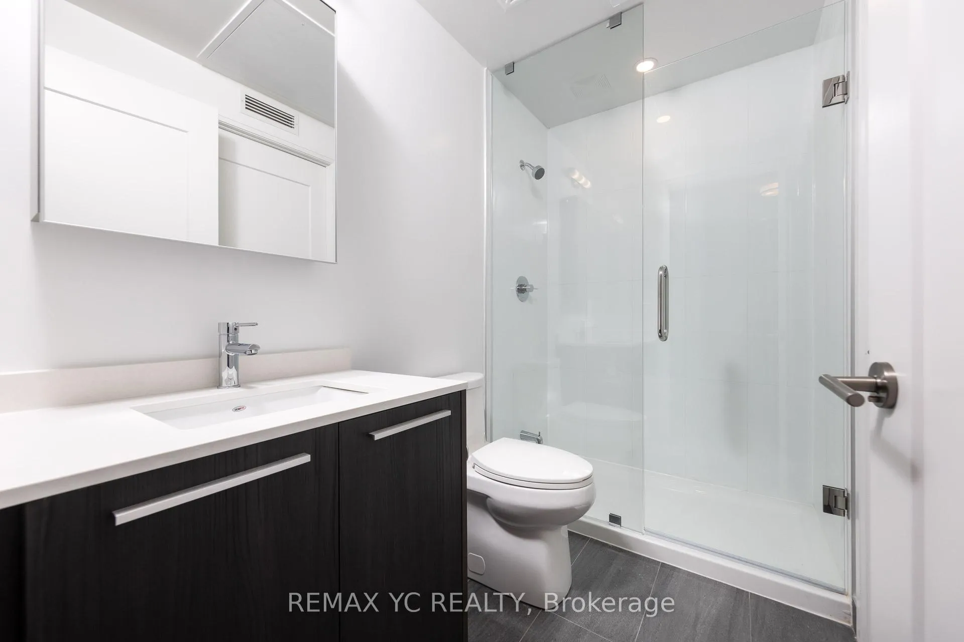 Photo 15 of Unit 3501, 65 Broadway Avenue, Toronto, Mount Pleasant West — HOMEH