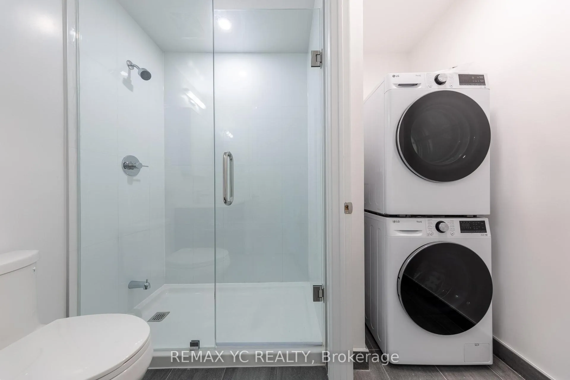 Photo 16 of Unit 3501, 65 Broadway Avenue, Toronto, Mount Pleasant West — HOMEH