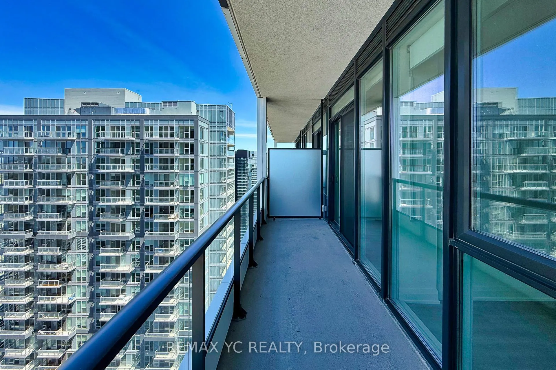 Photo 22 of Unit 3501, 65 Broadway Avenue, Toronto, Mount Pleasant West — HOMEH
