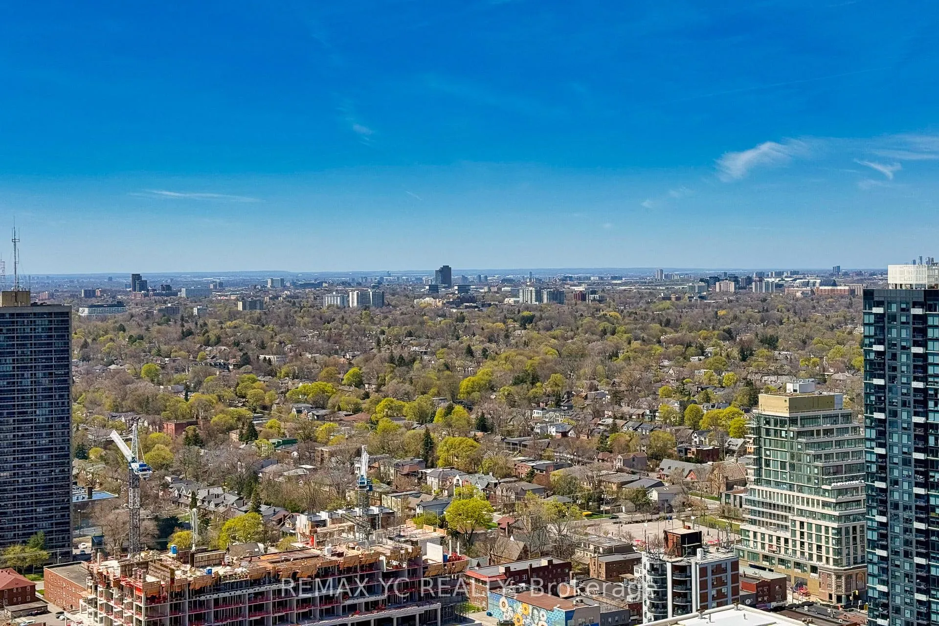 Photo 24 of Unit 3501, 65 Broadway Avenue, Toronto, Mount Pleasant West — HOMEH