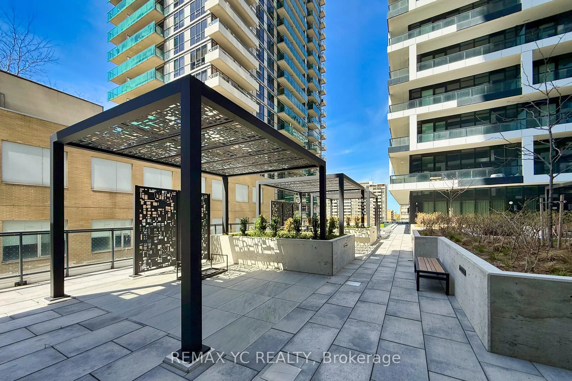 Photo 36 of Unit 3501, 65 Broadway Avenue, Toronto, Mount Pleasant West — HOMEH