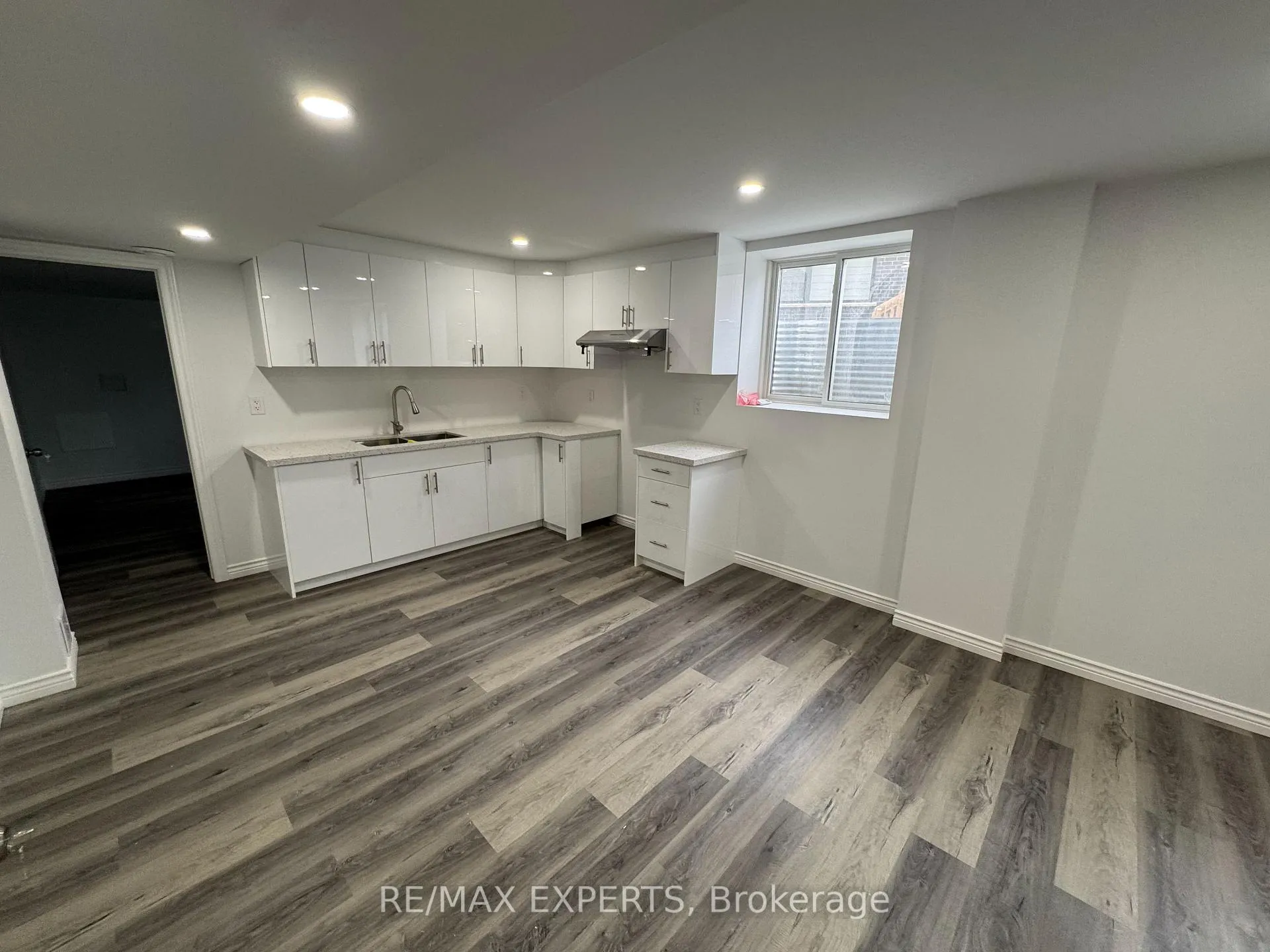 Photo 2 of Unit Lower #2, 81 Mckernan Avenue, Brantford — HOMEH