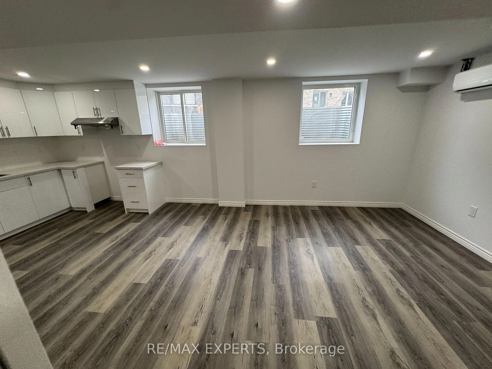 Photo 3 of Unit Lower #2, 81 Mckernan Avenue, Brantford — HOMEH