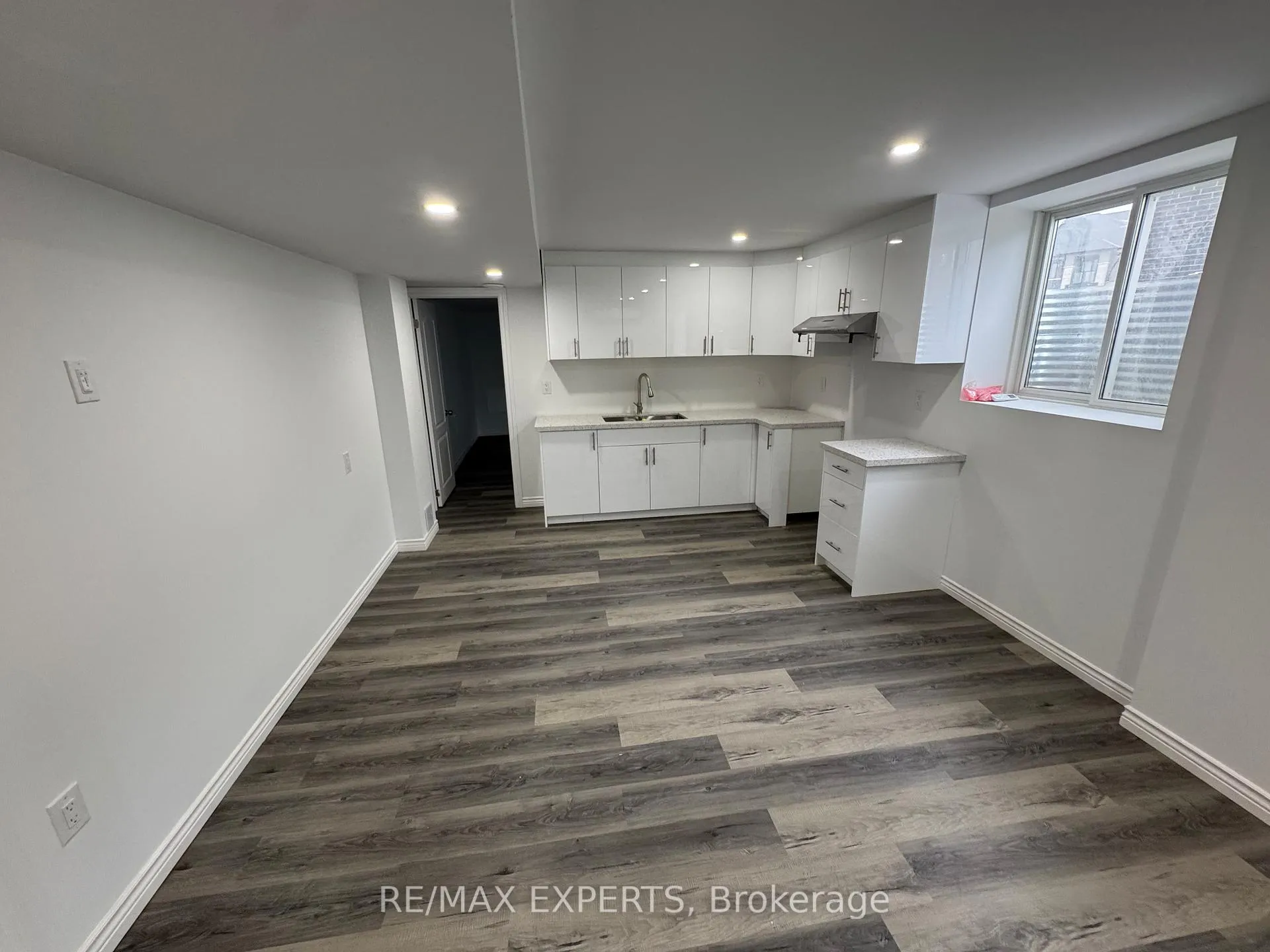 Photo 4 of Unit Lower #2, 81 Mckernan Avenue, Brantford — HOMEH