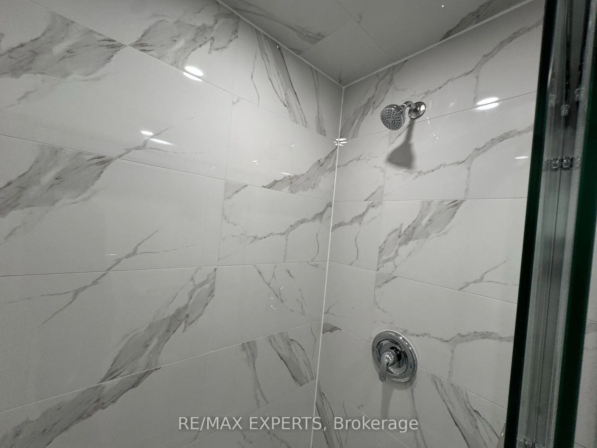 Photo 9 of Unit Lower #2, 81 Mckernan Avenue, Brantford — HOMEH