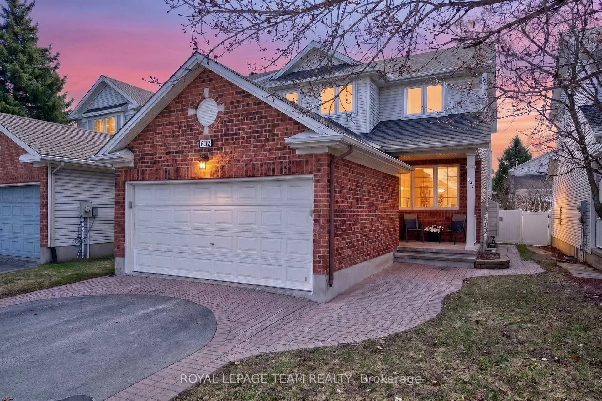 Photo 2 of 632 Valin Street, Ottawa, Fallingbrook/Gardenway South — HOMEH