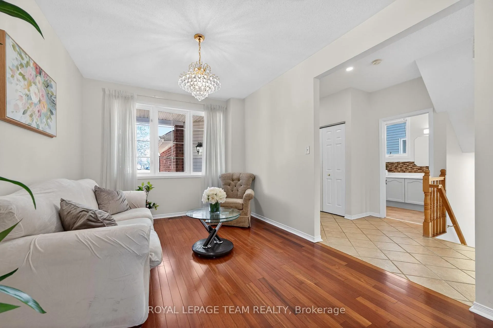 Photo 6 of 632 Valin Street, Ottawa, Fallingbrook/Gardenway South — HOMEH