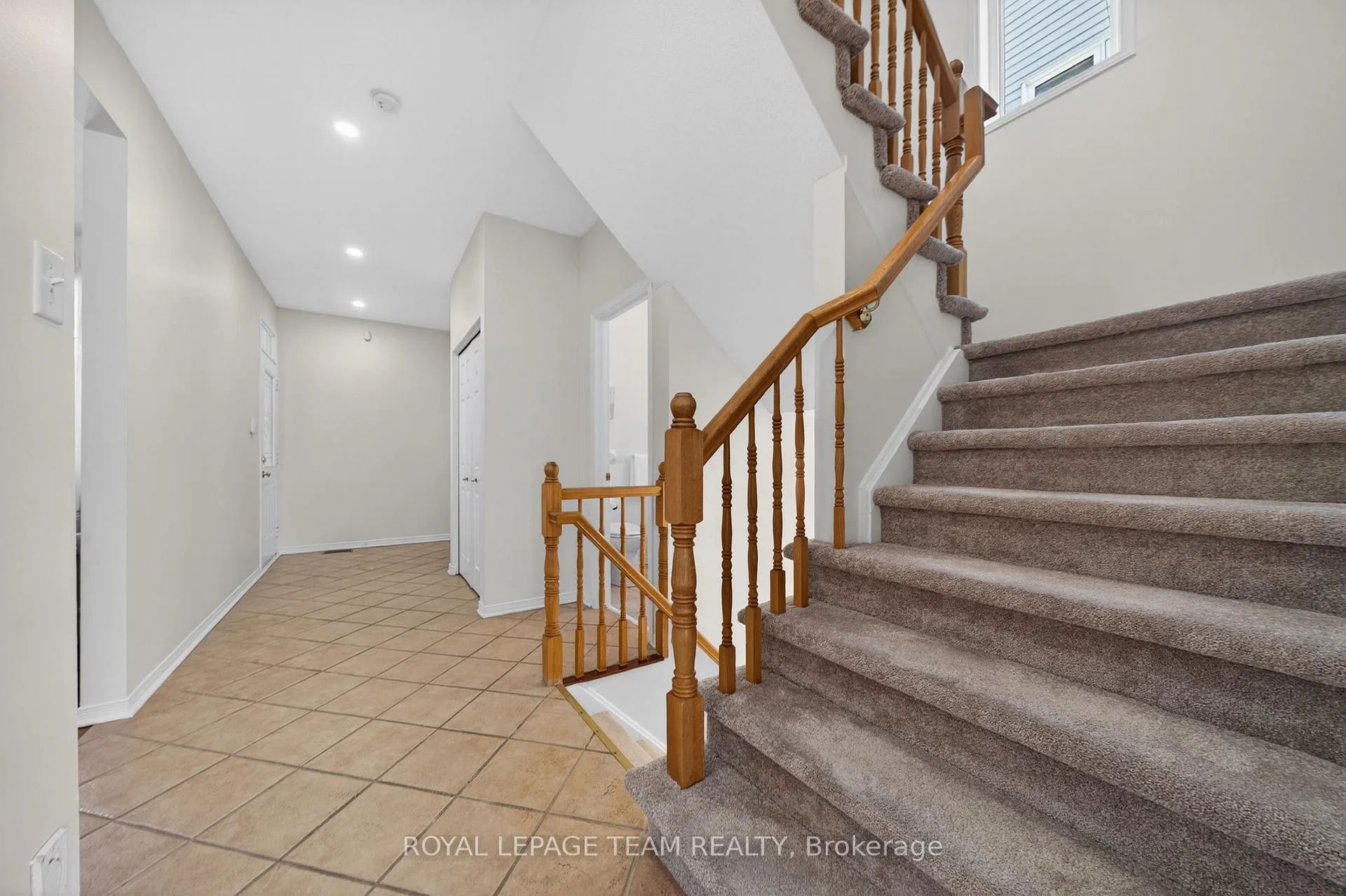 Photo 20 of 632 Valin Street, Ottawa, Fallingbrook/Gardenway South — HOMEH