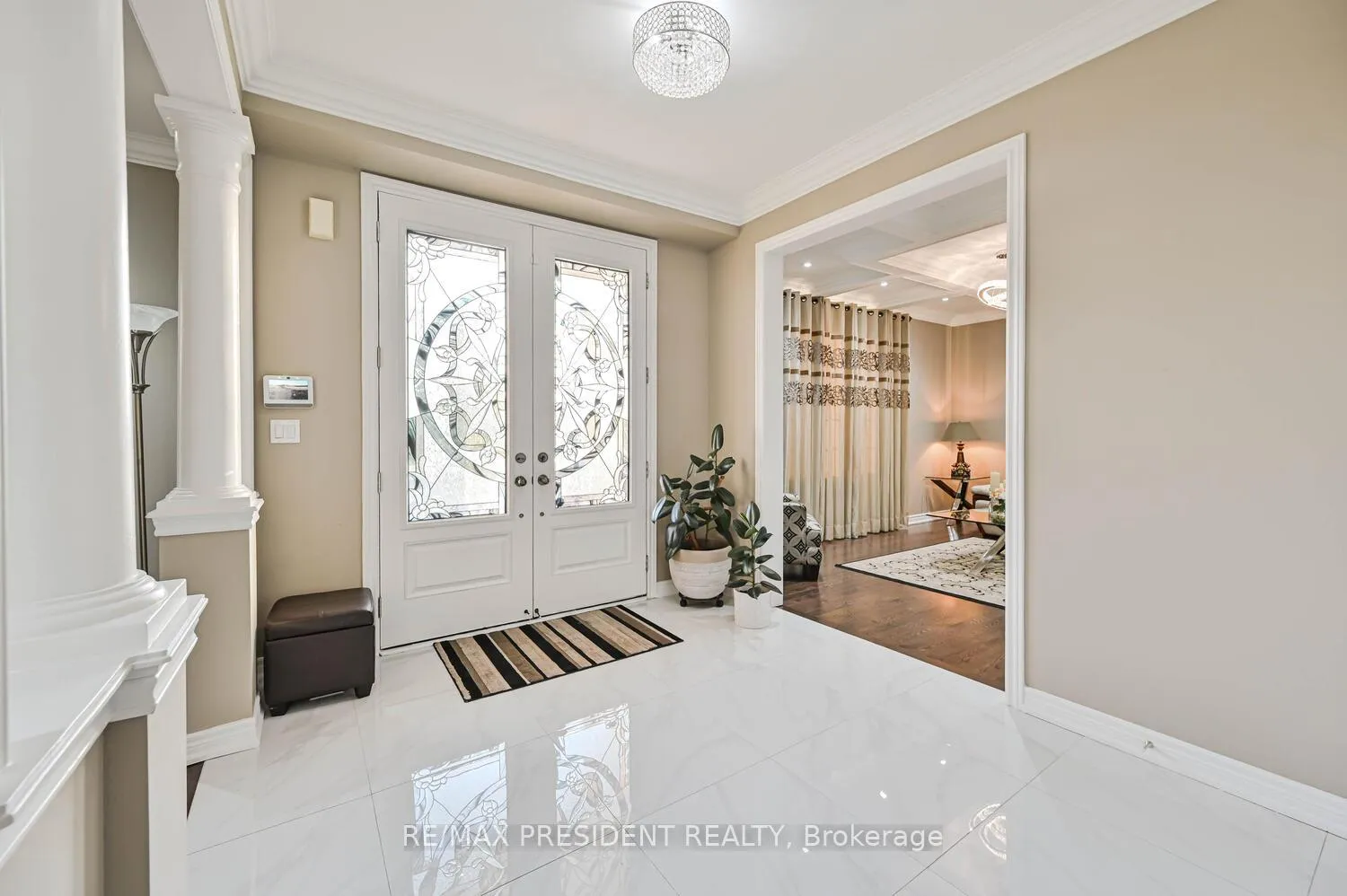 Photo 4 of 65 Parity Road, Brampton, Credit Valley — HOMEH