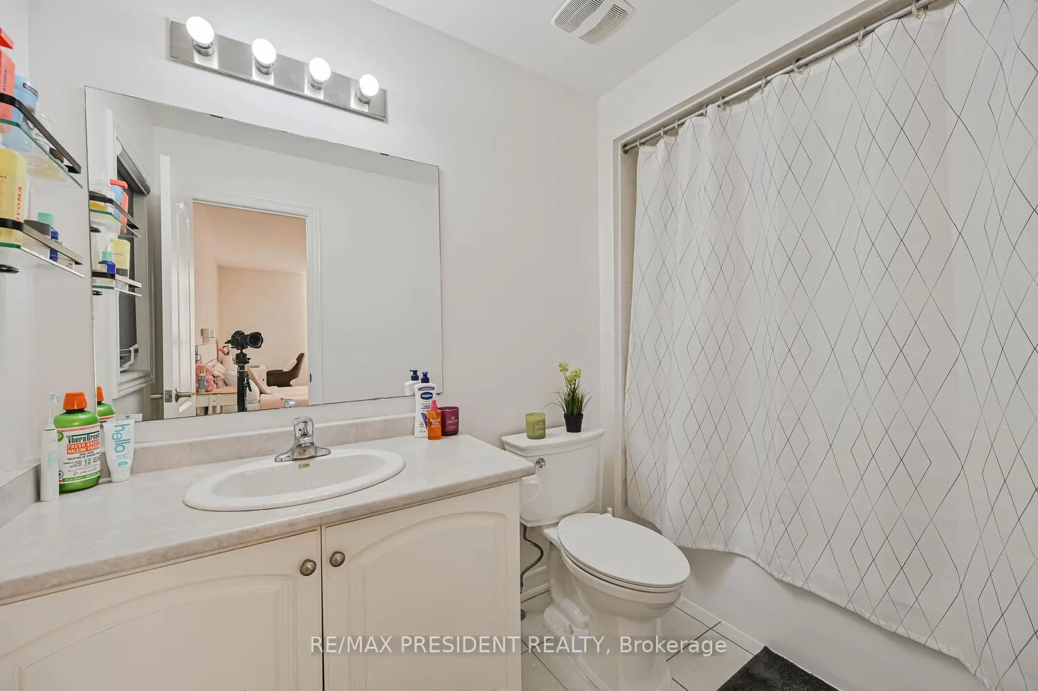 Photo 28 of 65 Parity Road, Brampton, Credit Valley — HOMEH