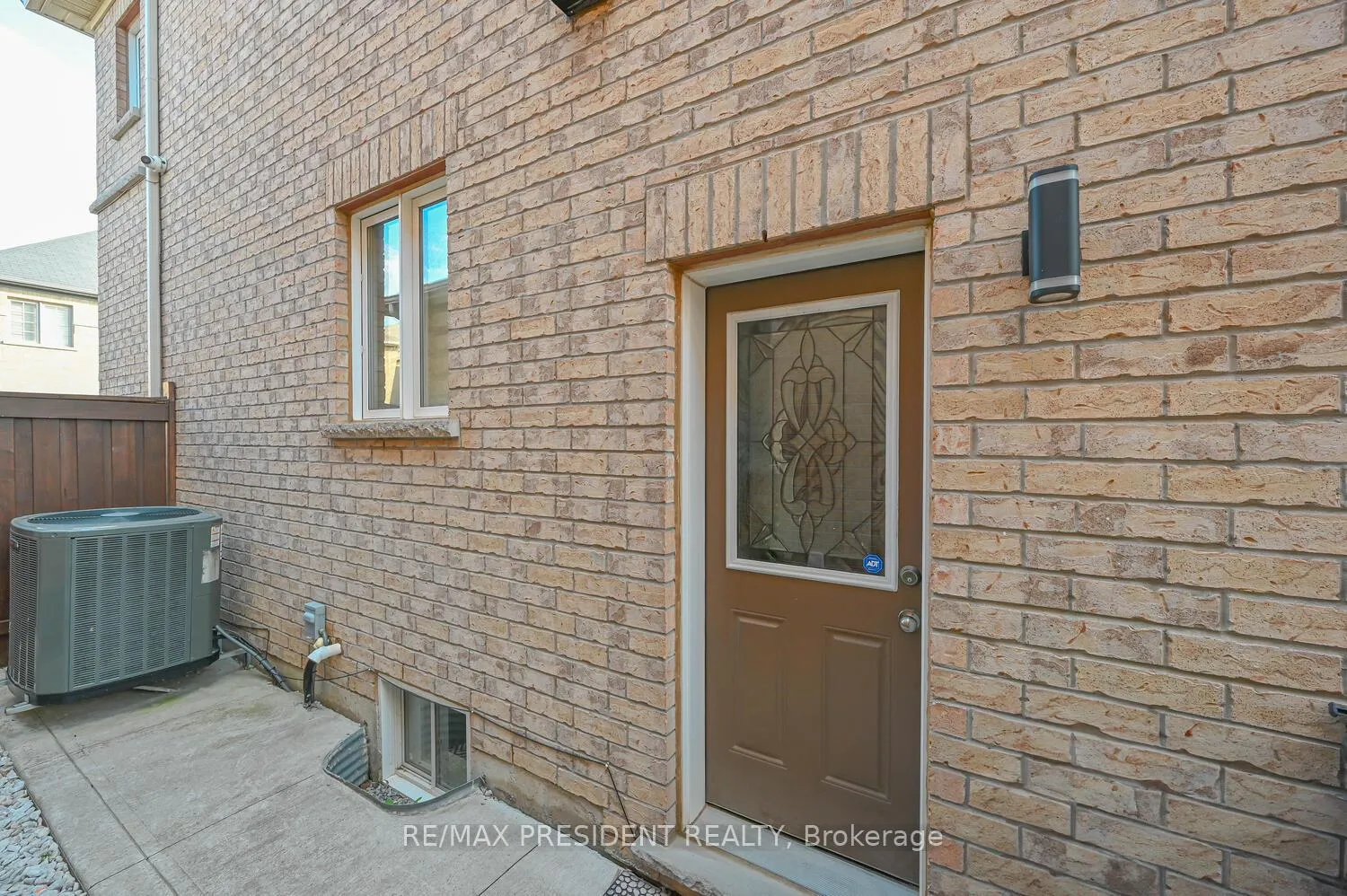 Photo 48 of 65 Parity Road, Brampton, Credit Valley — HOMEH