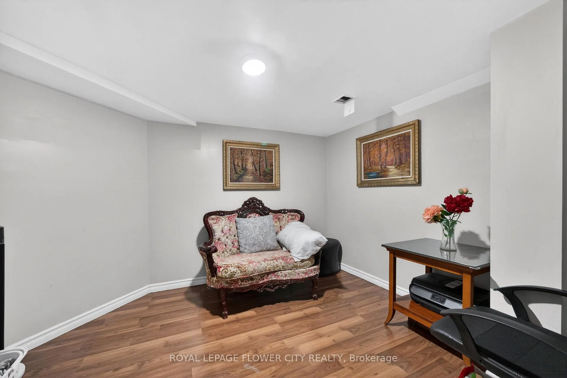Photo 25 of 47 Inverkip Avenue, Ottawa, Hunt Club Park/Greenboro — HOMEH