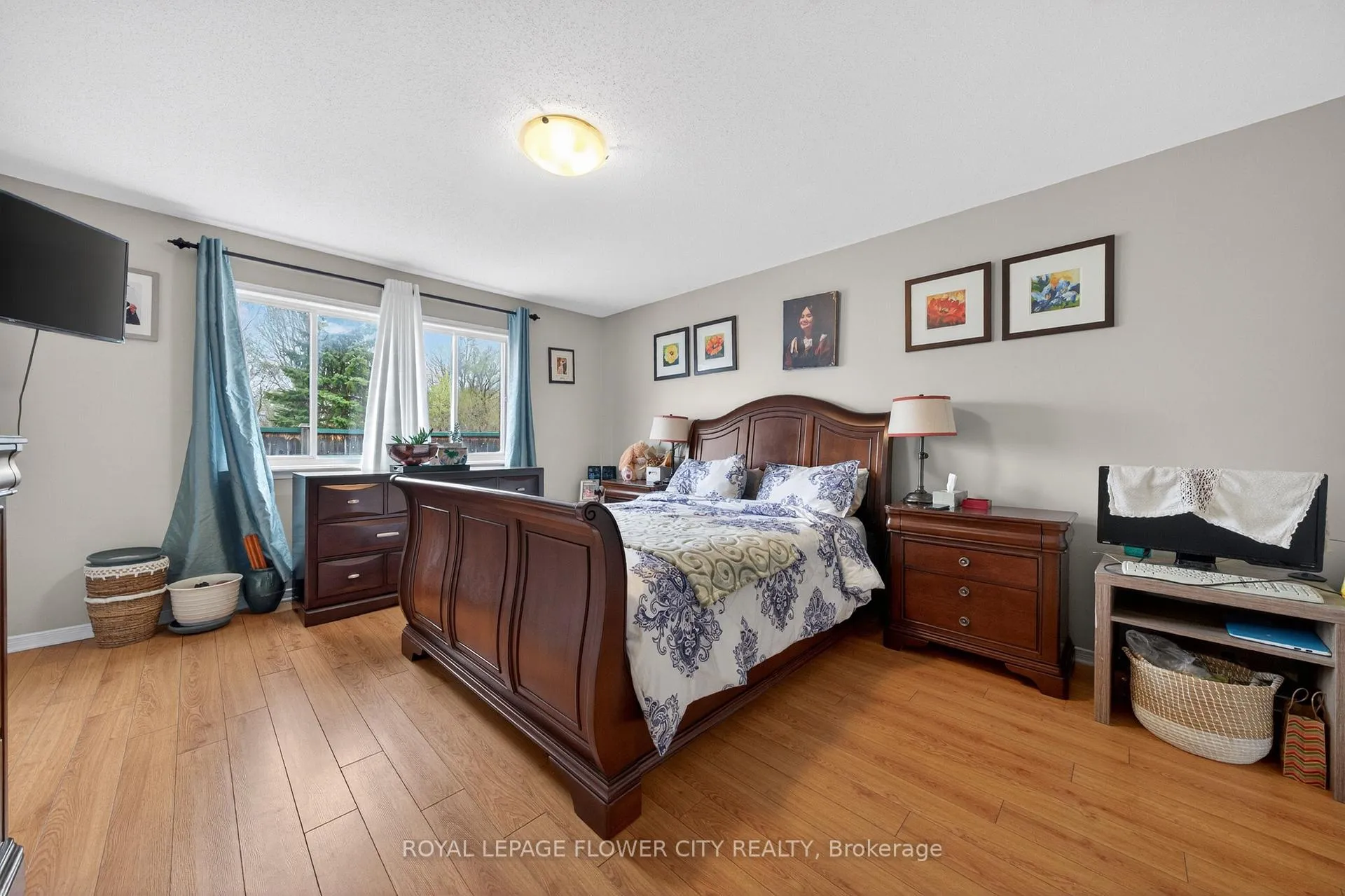 Photo 27 of 47 Inverkip Avenue, Ottawa, Hunt Club Park/Greenboro — HOMEH