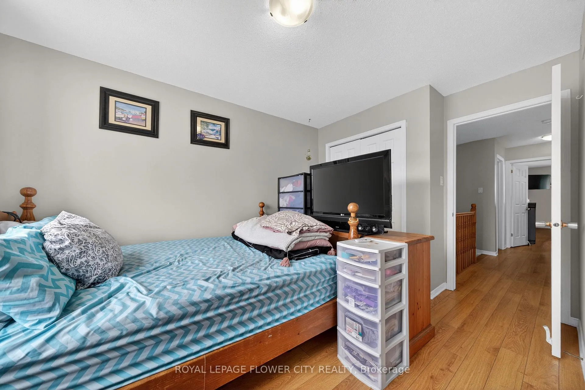 Photo 31 of 47 Inverkip Avenue, Ottawa, Hunt Club Park/Greenboro — HOMEH