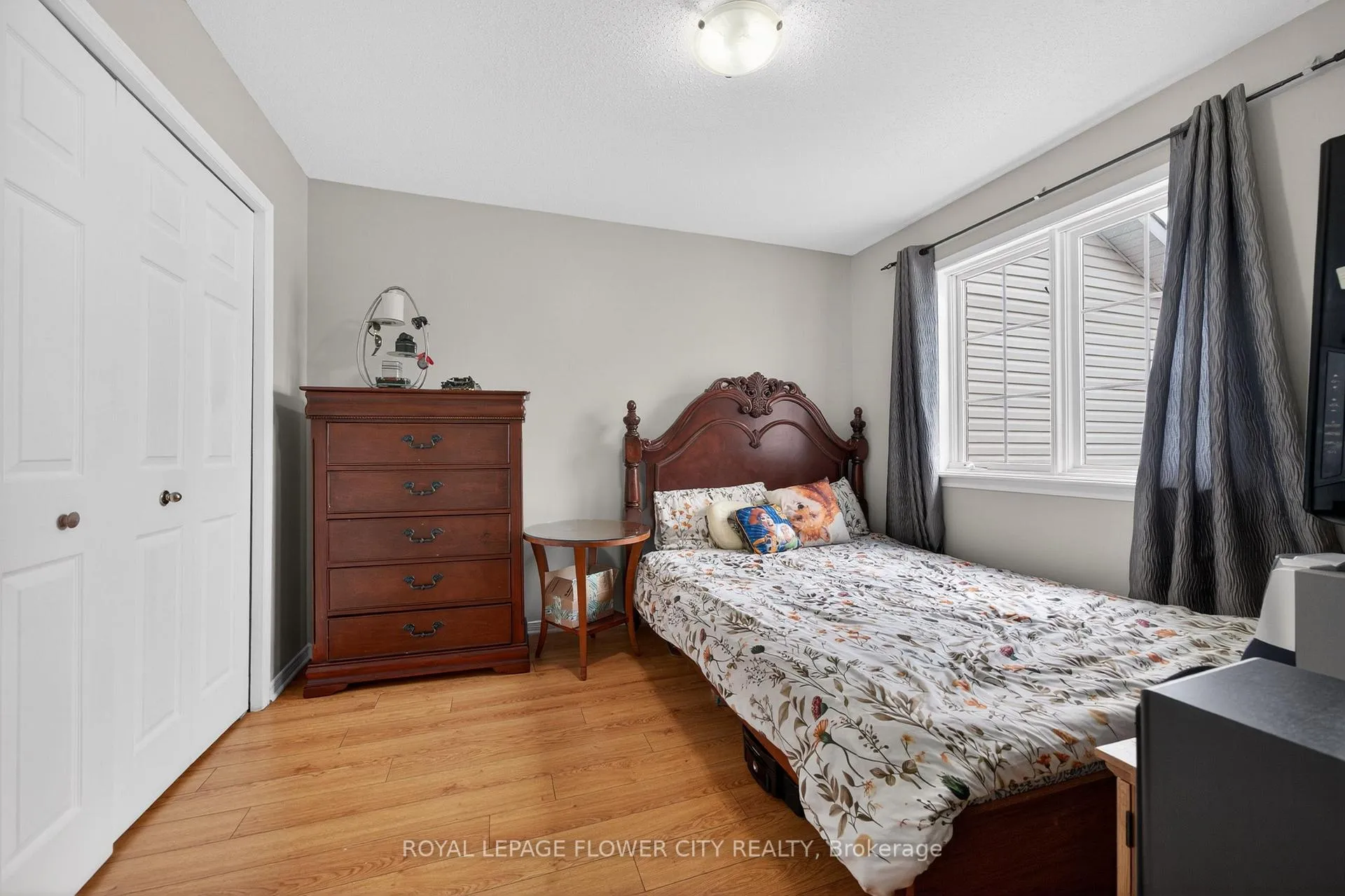 Photo 32 of 47 Inverkip Avenue, Ottawa, Hunt Club Park/Greenboro — HOMEH