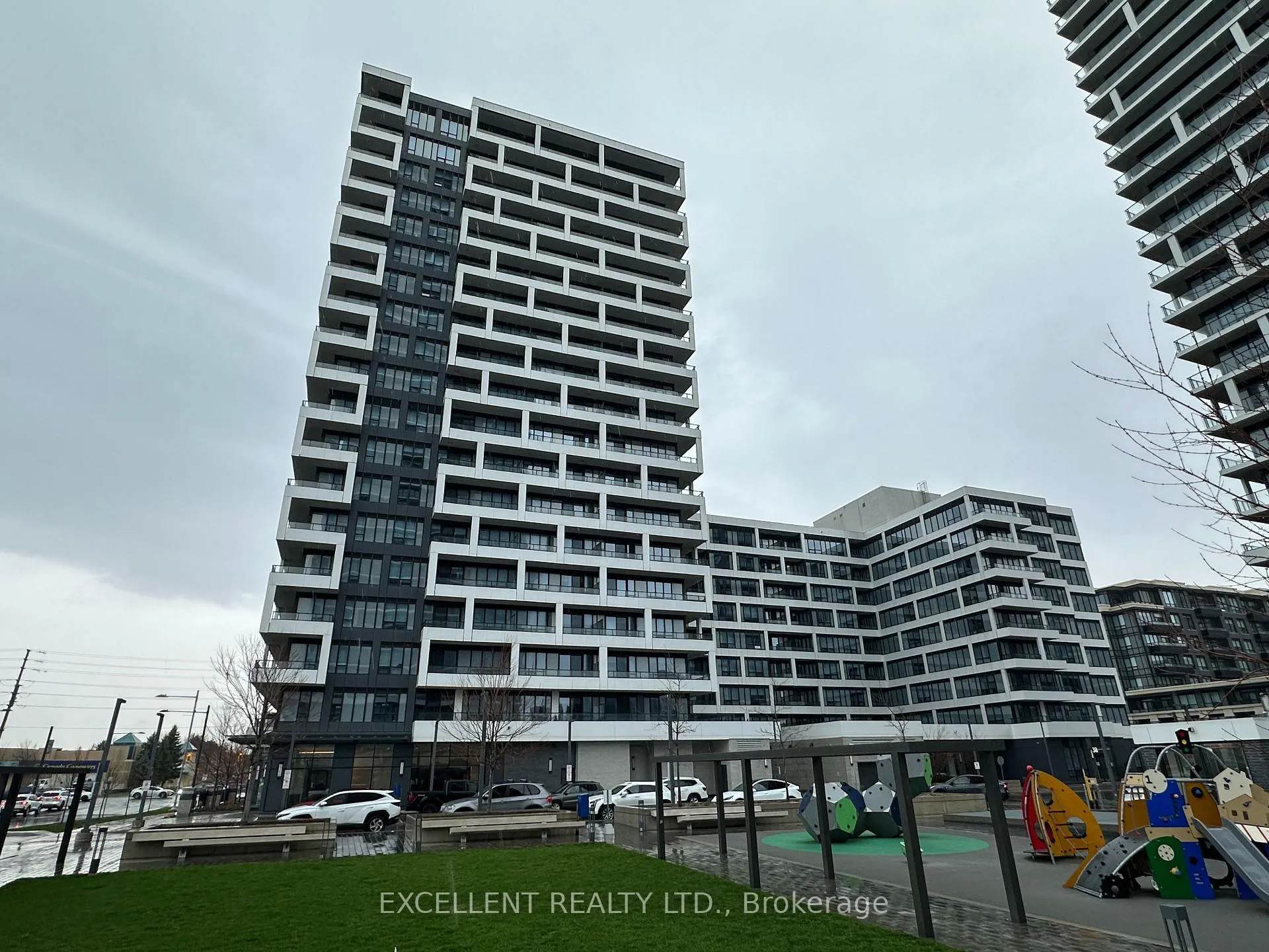 Photo 1 of Unit 805, 38 Water Walk Drive, Markham, Unionville — HOMEH