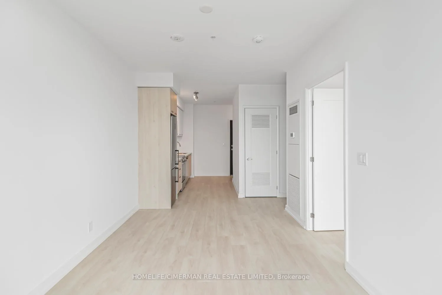 Photo 6 of Unit 2016, 75 James Street S, Hamilton, Corktown — HOMEH