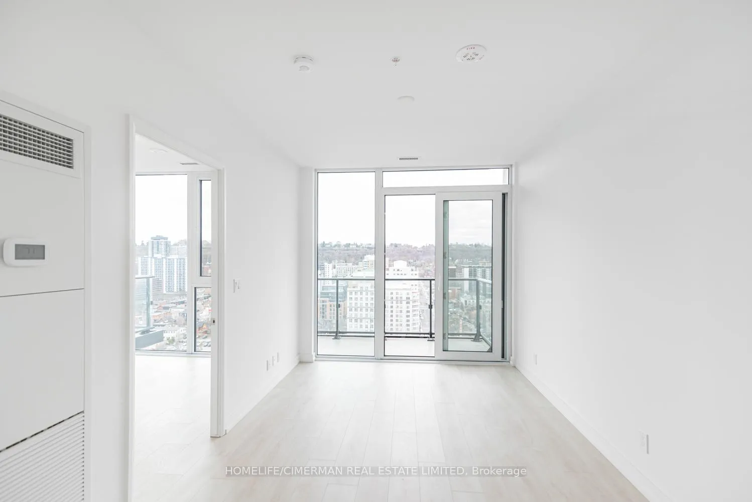 Photo 9 of Unit 2016, 75 James Street S, Hamilton, Corktown — HOMEH