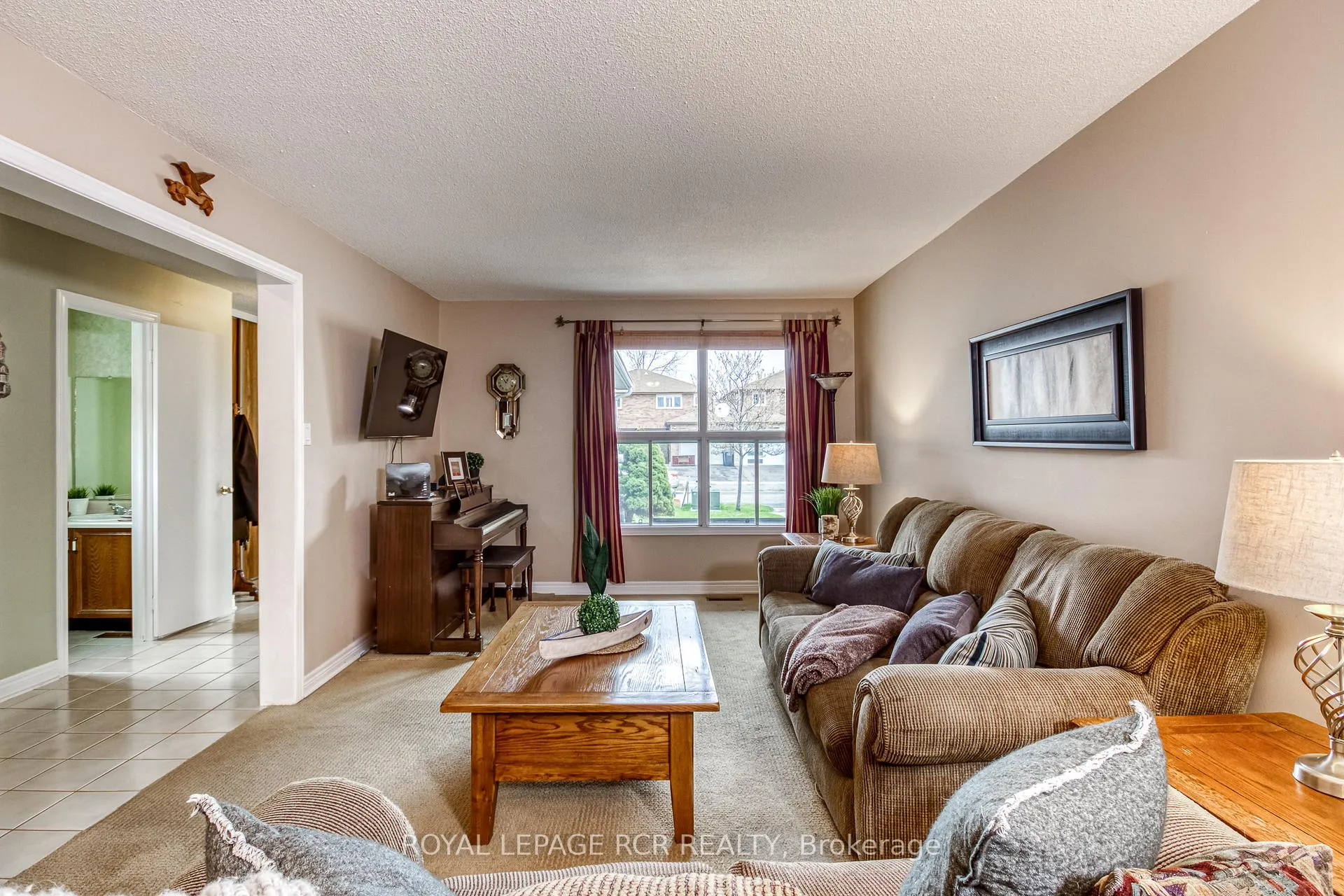 Photo 7 of 38 Ebby Avenue, Brampton, Heart Lake West — HOMEH