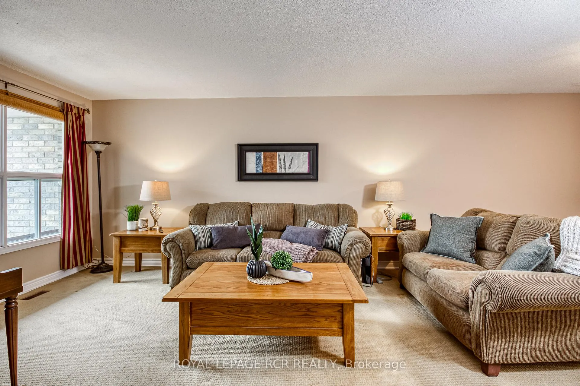 Photo 8 of 38 Ebby Avenue, Brampton, Heart Lake West — HOMEH