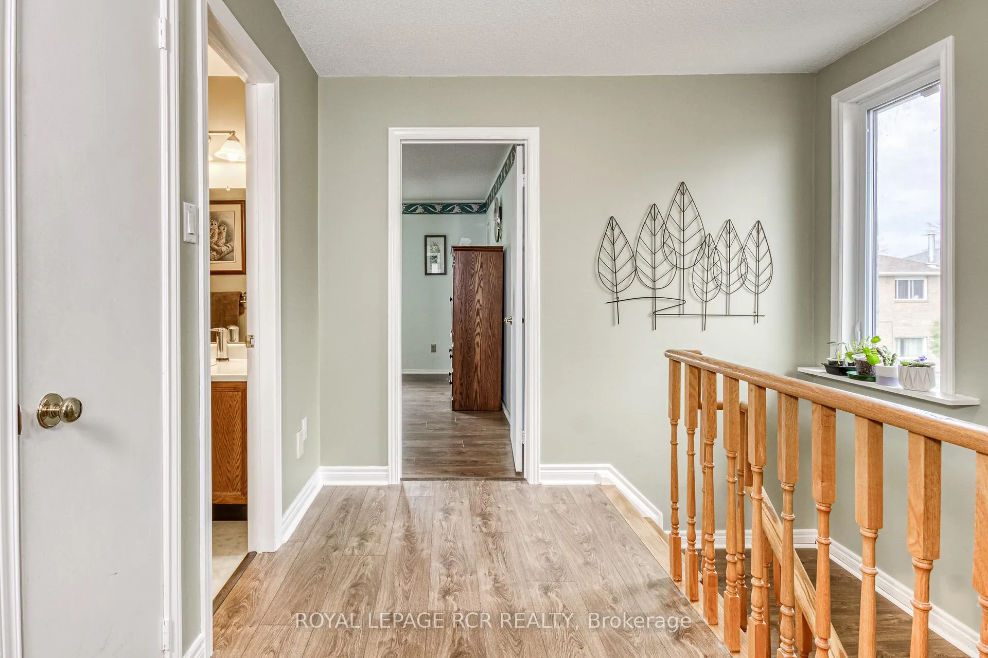 Photo 18 of 38 Ebby Avenue, Brampton, Heart Lake West — HOMEH