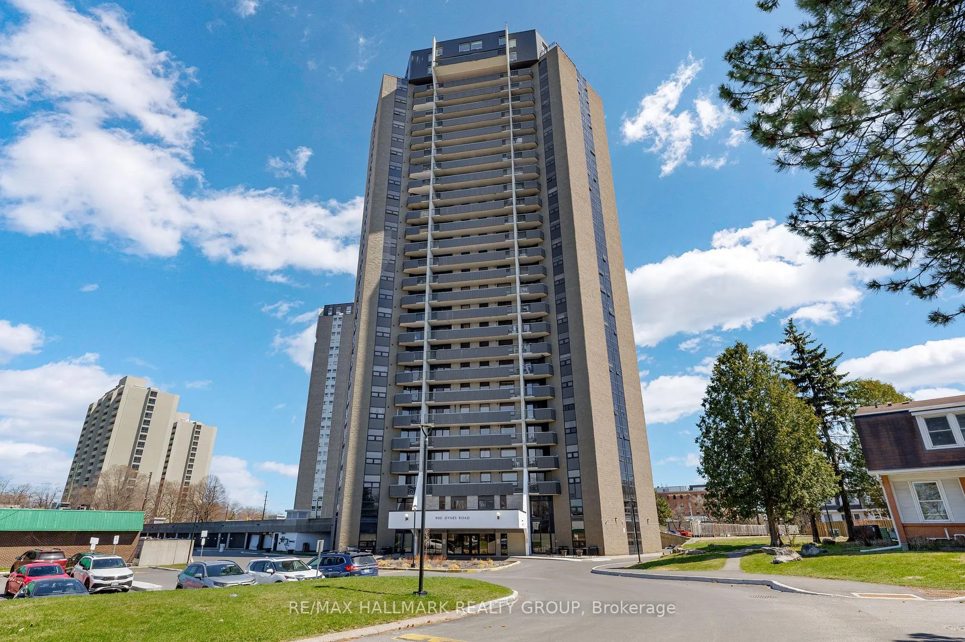 Photo of Unit 407, 900 Dynes Road
