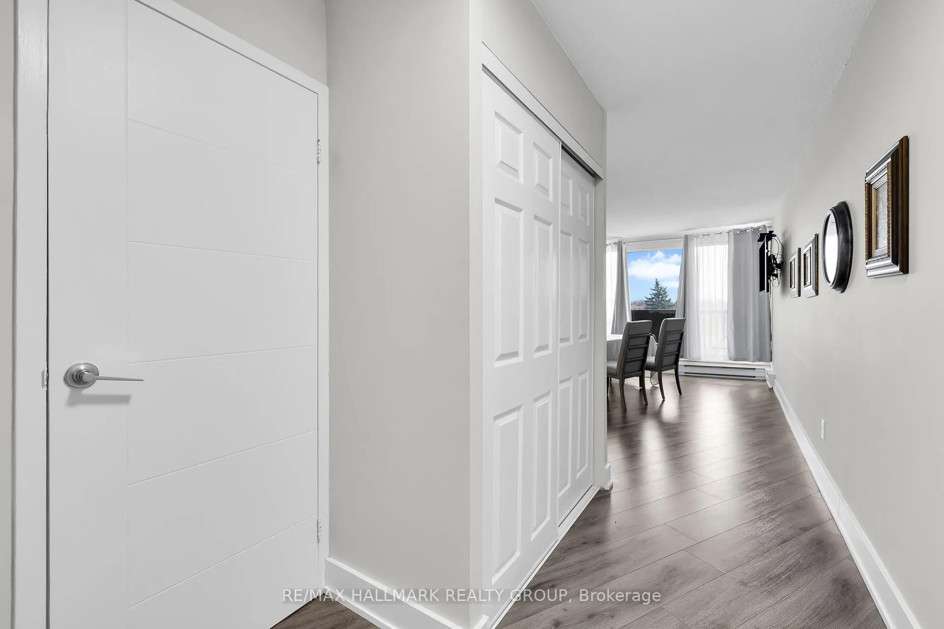Photo 7 of Unit 407, 900 Dynes Road, Ottawa, Carleton Square — HOMEH