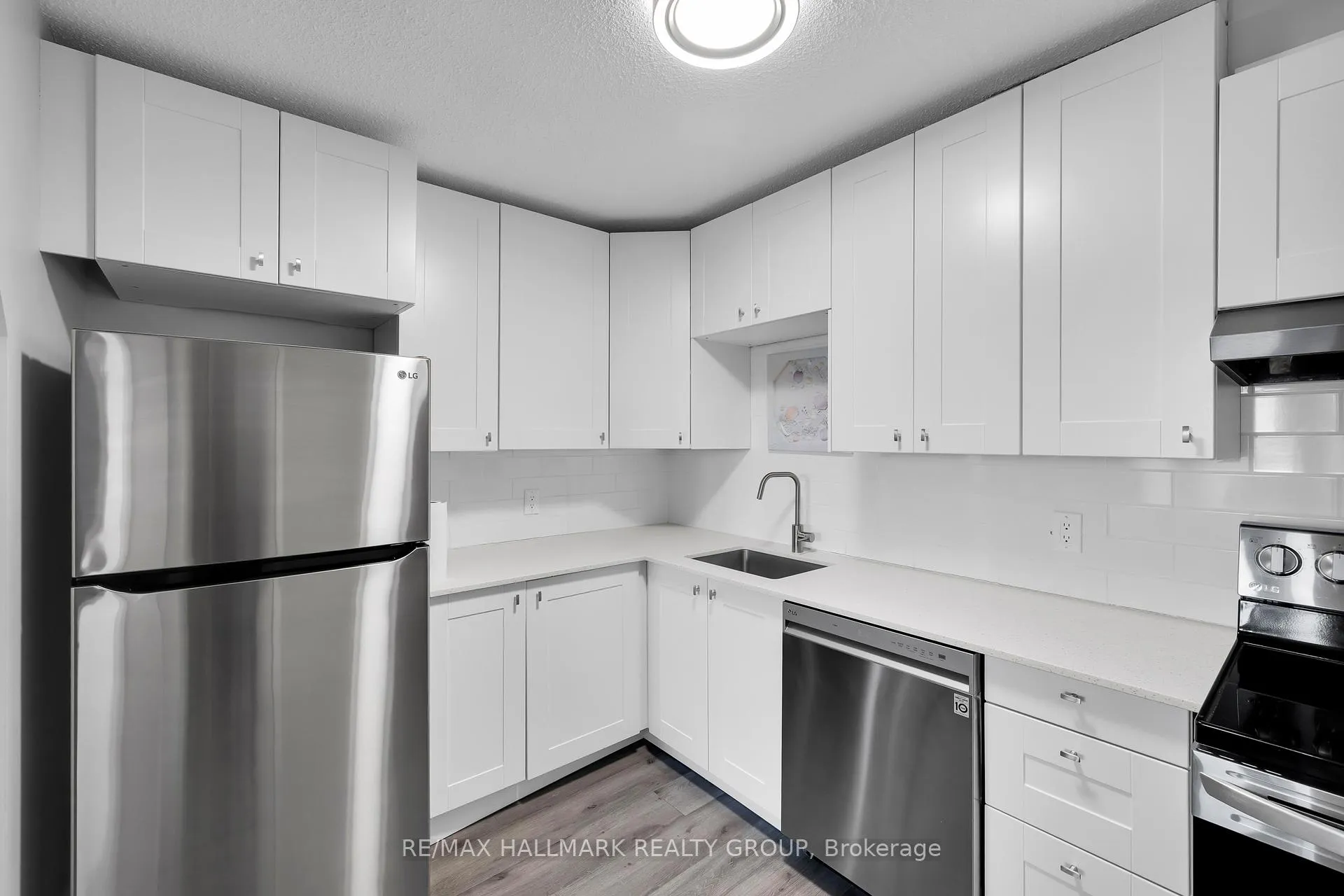Photo 22 of Unit 407, 900 Dynes Road, Ottawa, Carleton Square — HOMEH