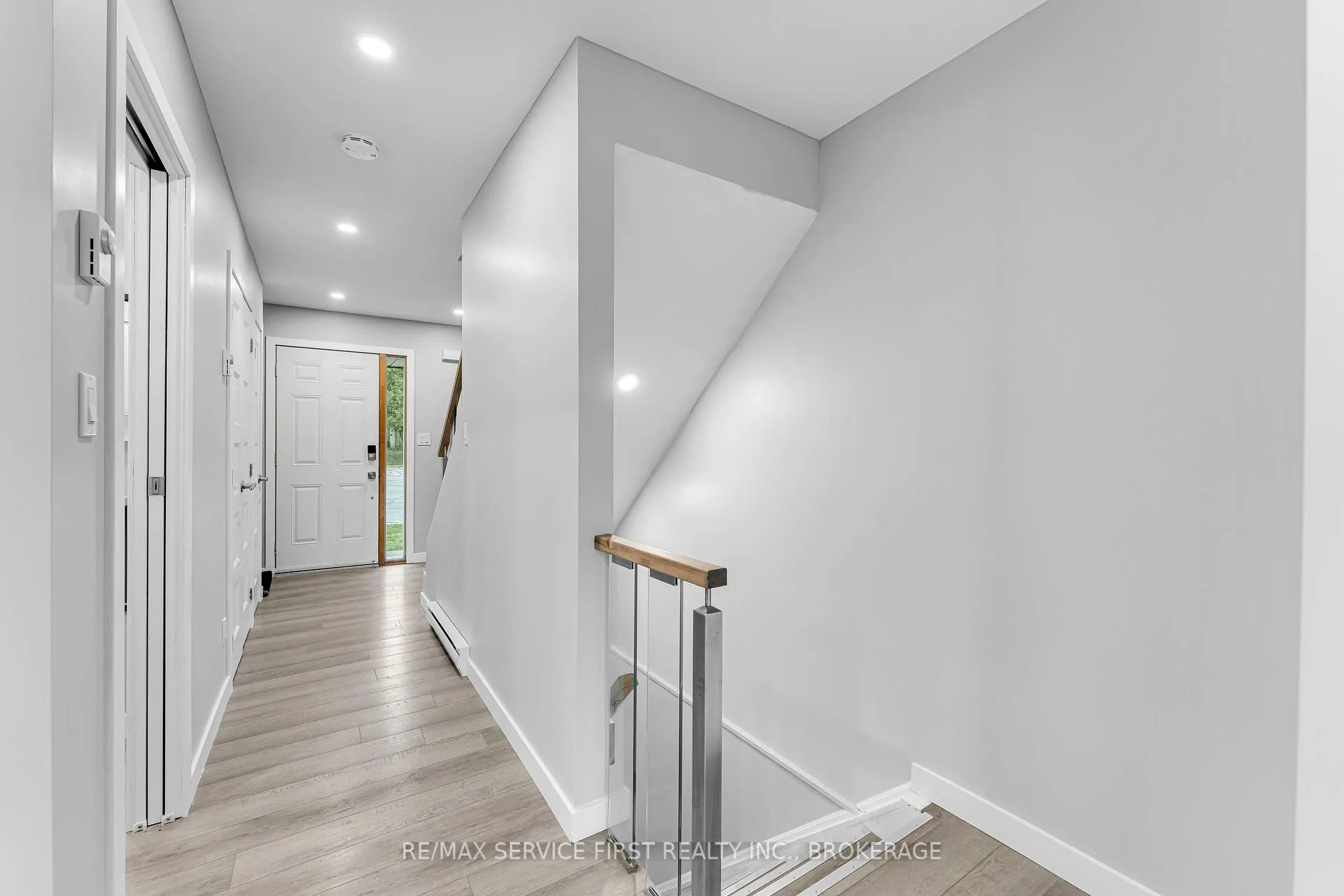 Photo 3 of Unit 46, 31 Coventry Crescent, Kingston, West of Sir John A. Blvd — HOMEH