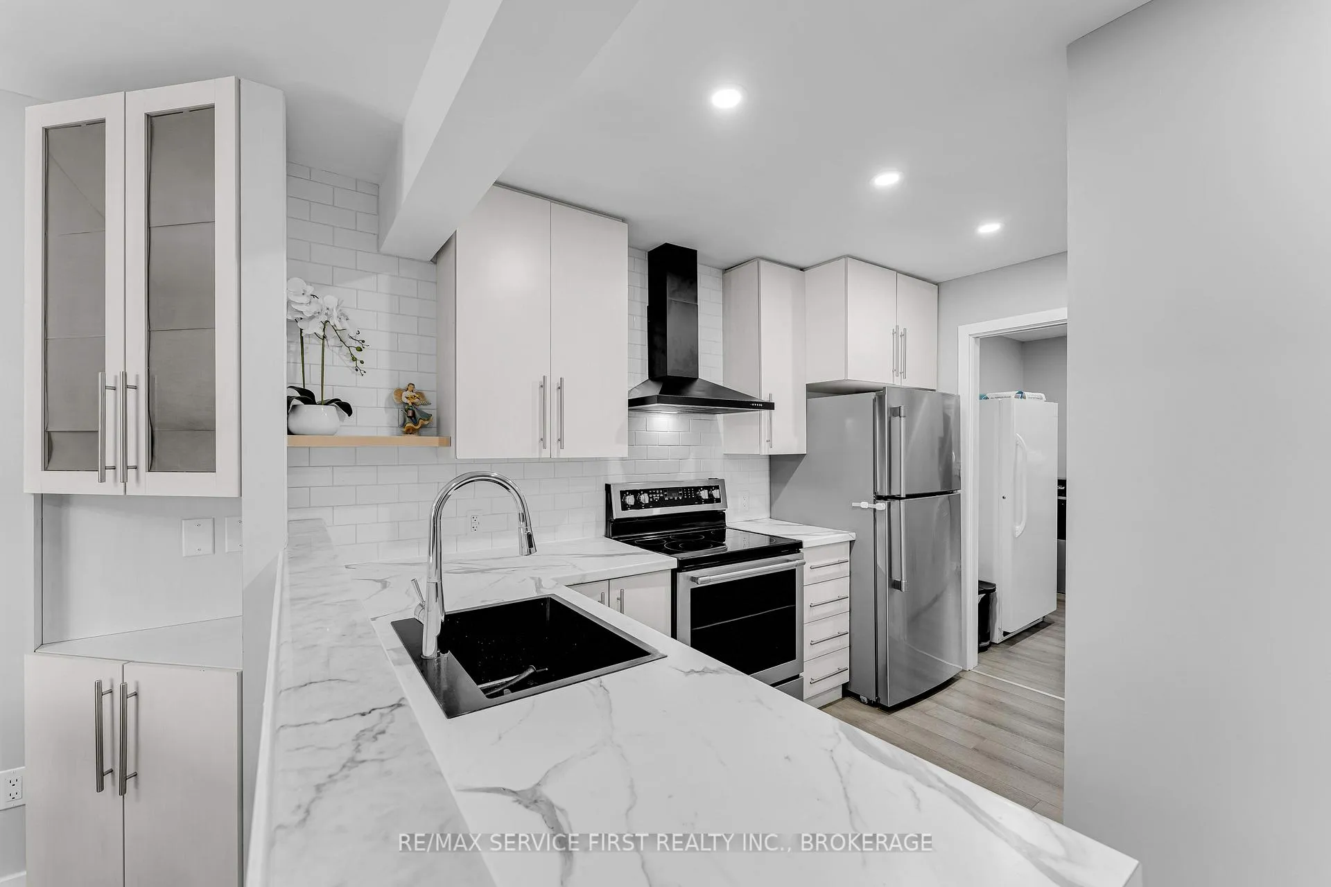 Photo 8 of Unit 46, 31 Coventry Crescent, Kingston, West of Sir John A. Blvd — HOMEH