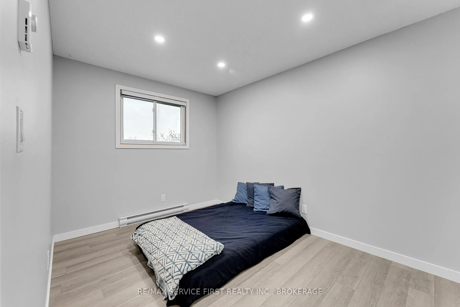 Photo 22 of Unit 46, 31 Coventry Crescent, Kingston, West of Sir John A. Blvd — HOMEH