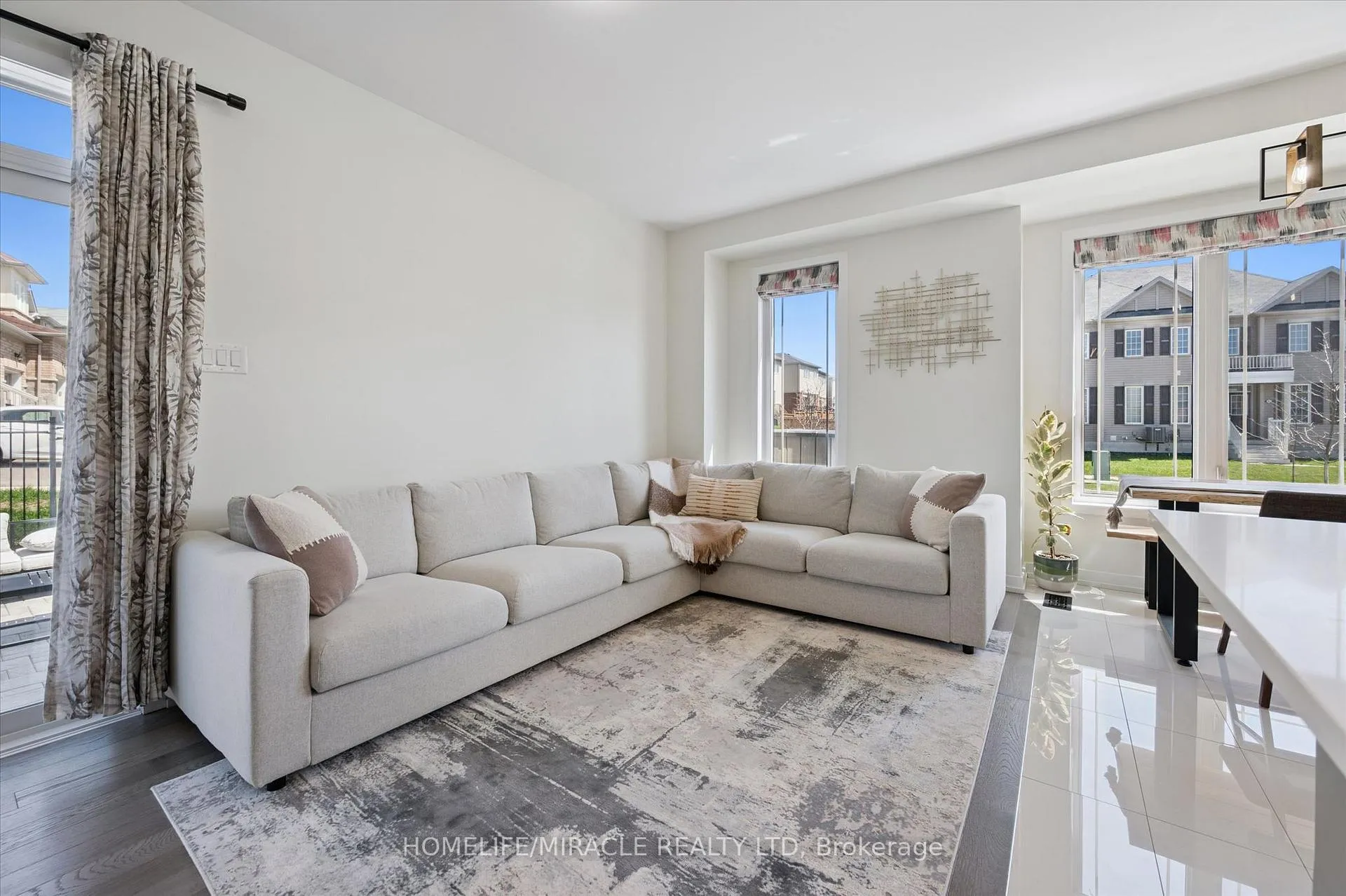 Photo 13 of 100 Tilbury Street, Woolwich, Breslau — HOMEH