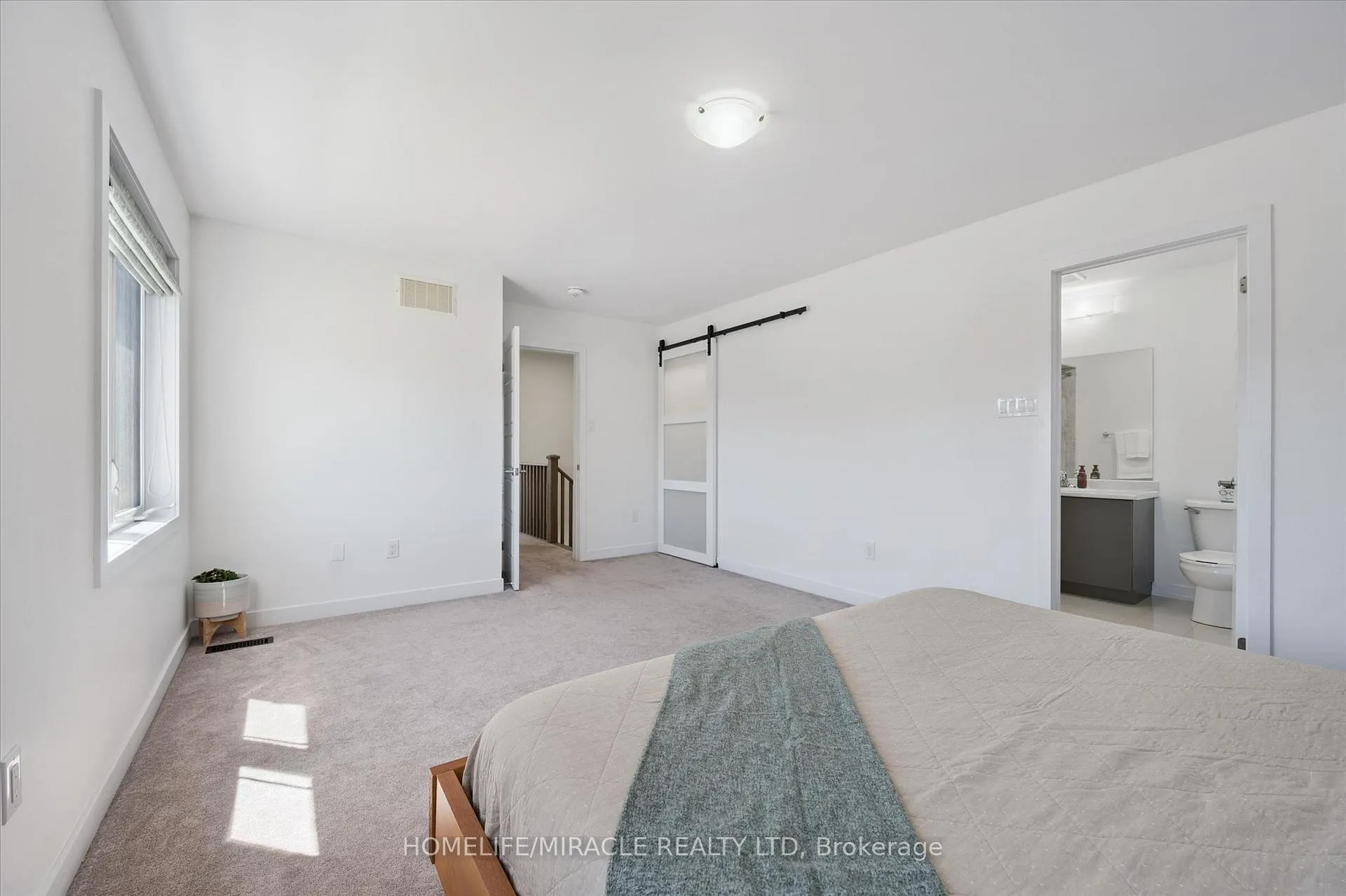 Photo 23 of 100 Tilbury Street, Woolwich, Breslau — HOMEH