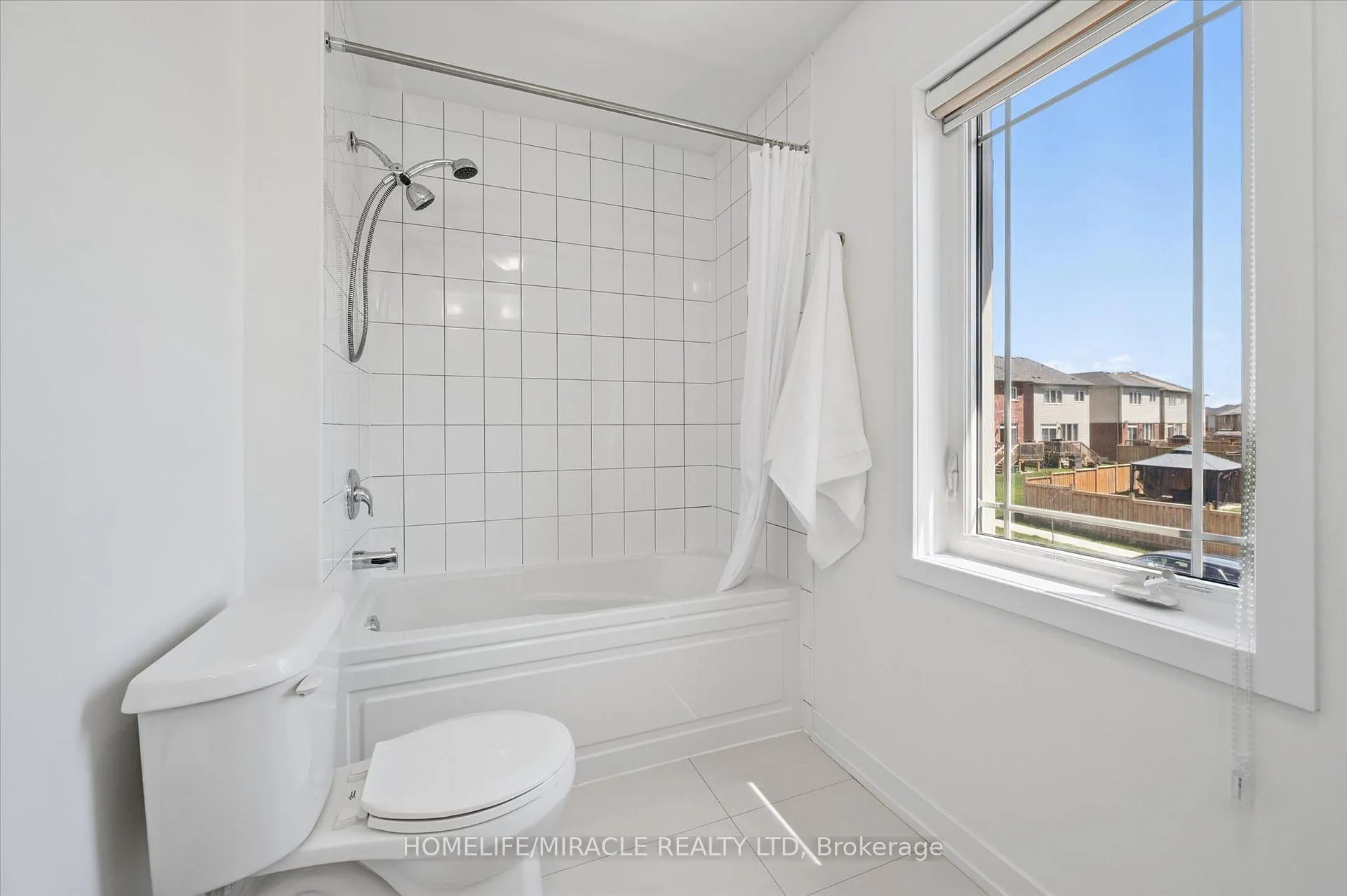 Photo 32 of 100 Tilbury Street, Woolwich, Breslau — HOMEH
