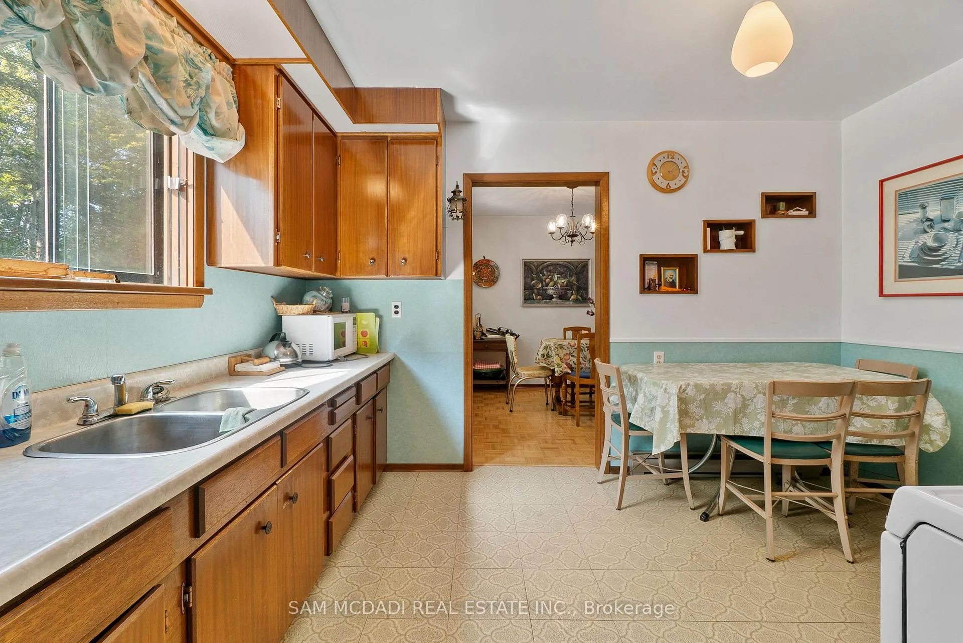 Photo 20 of 68 41st Street S, Wasaga Beach — HOMEH