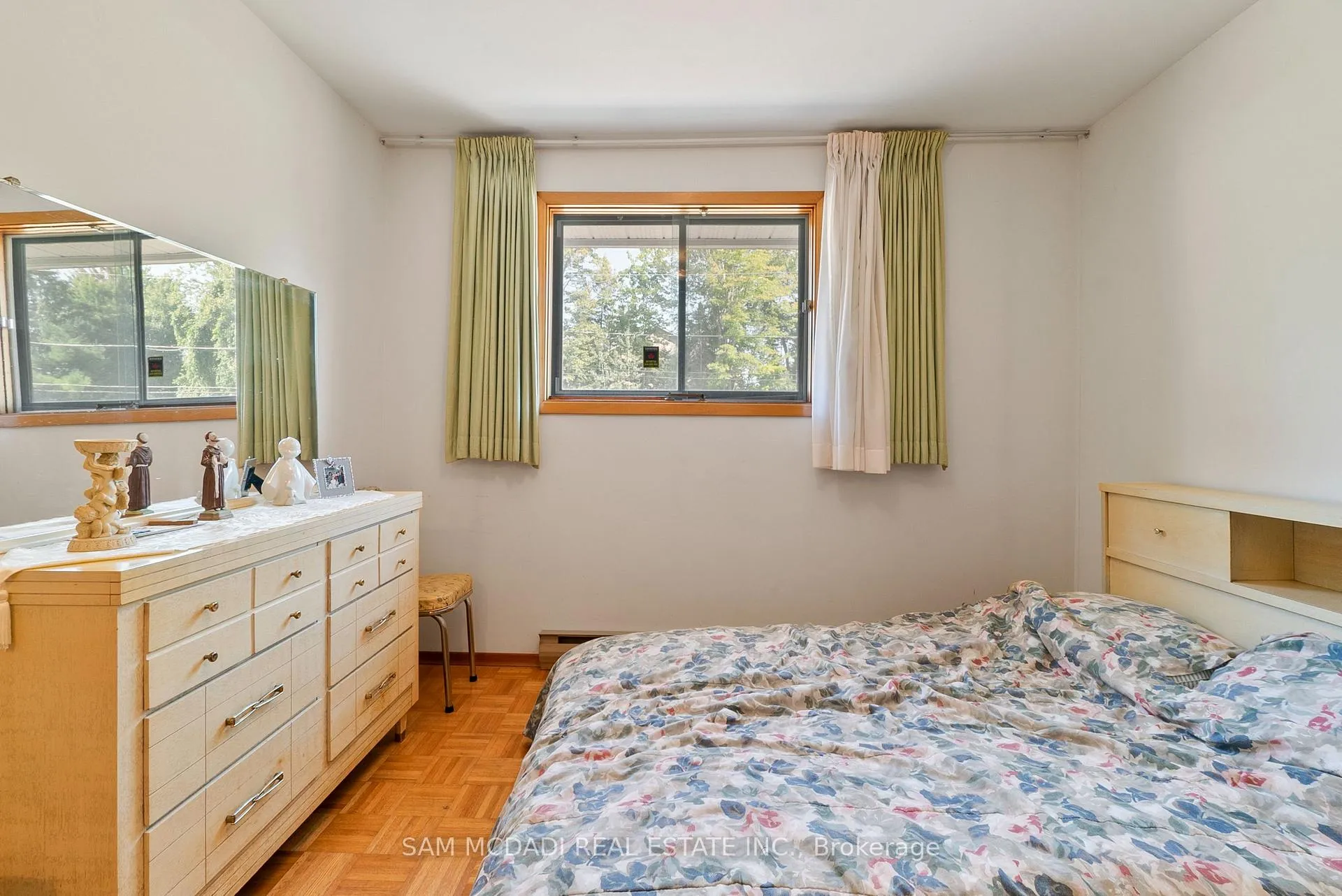 Photo 31 of 68 41st Street S, Wasaga Beach — HOMEH