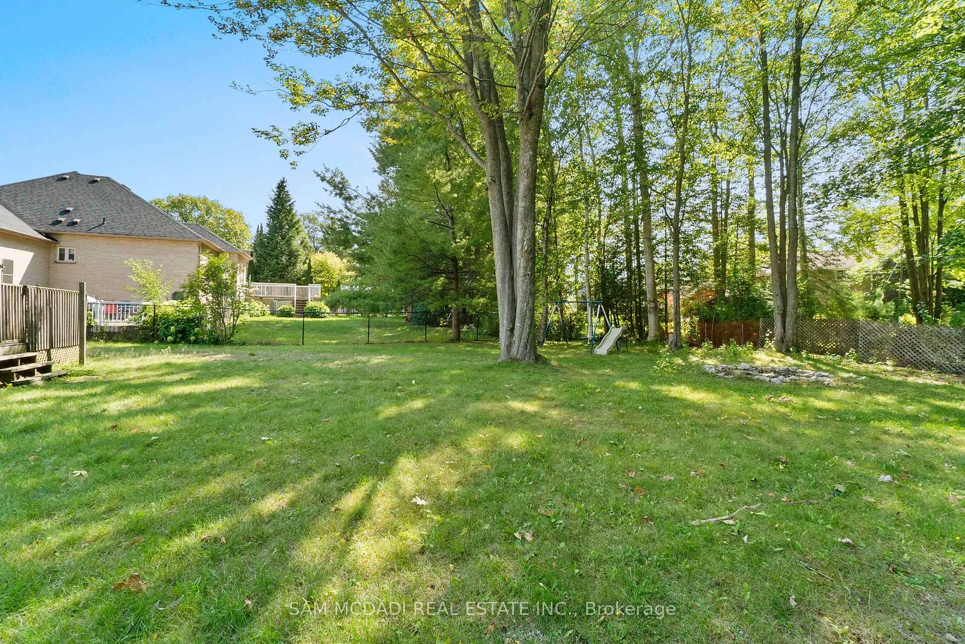 Photo 36 of 68 41st Street S, Wasaga Beach — HOMEH