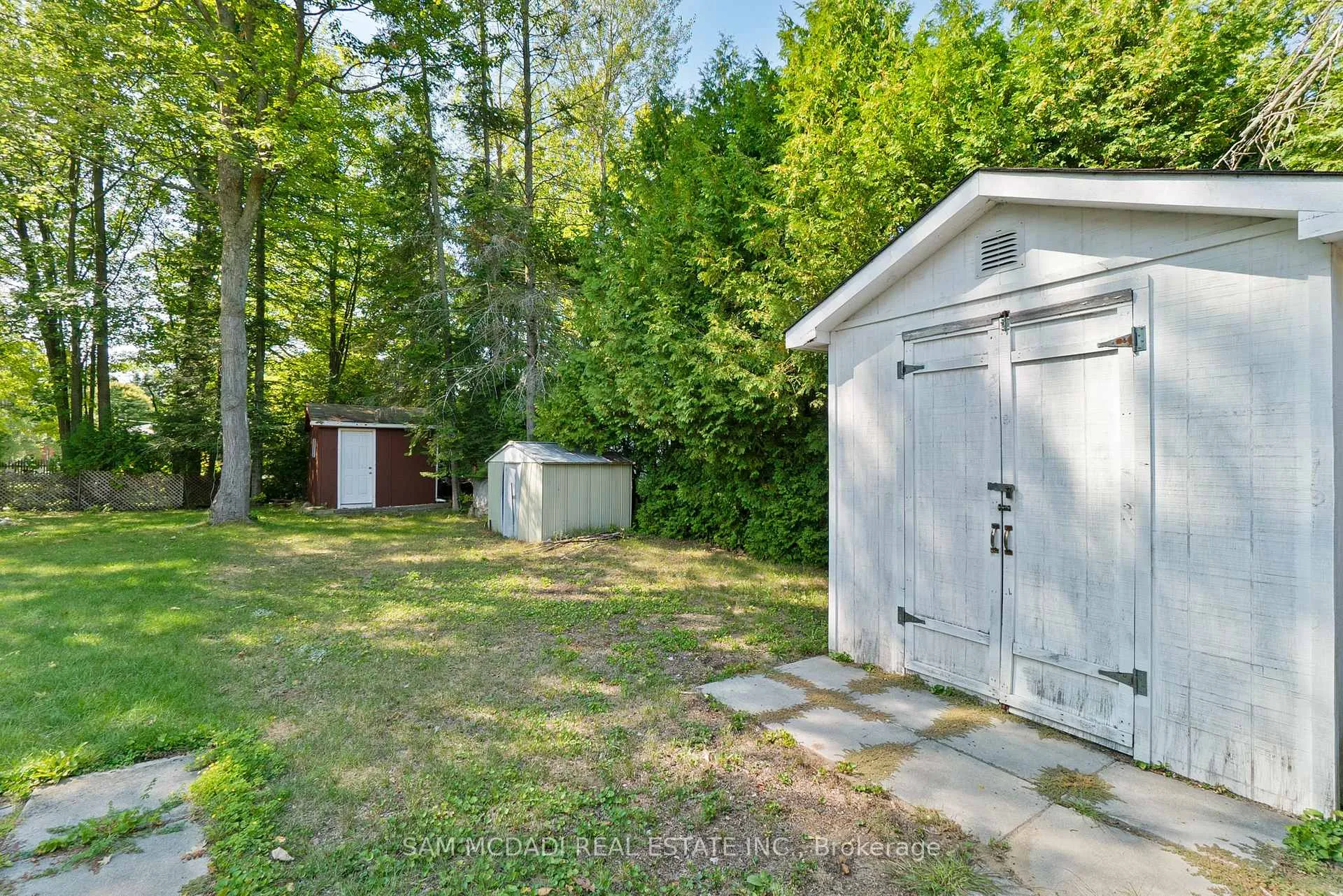 Photo 37 of 68 41st Street S, Wasaga Beach — HOMEH