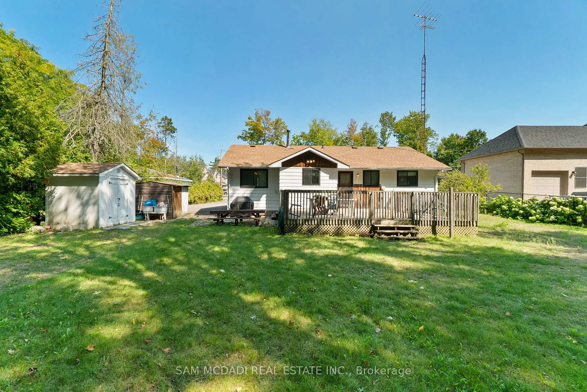 Photo 41 of 68 41st Street S, Wasaga Beach — HOMEH