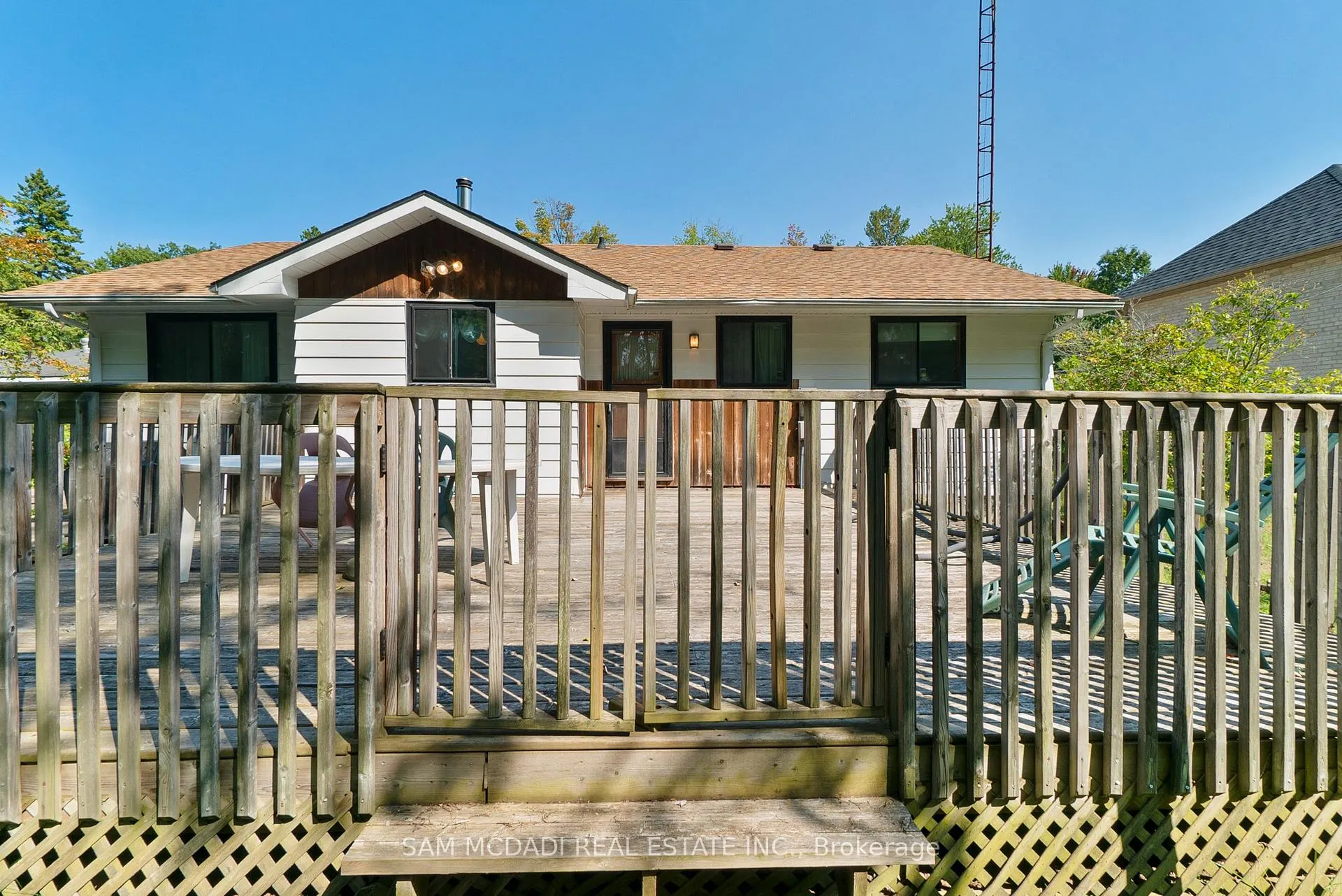 Photo 44 of 68 41st Street S, Wasaga Beach — HOMEH