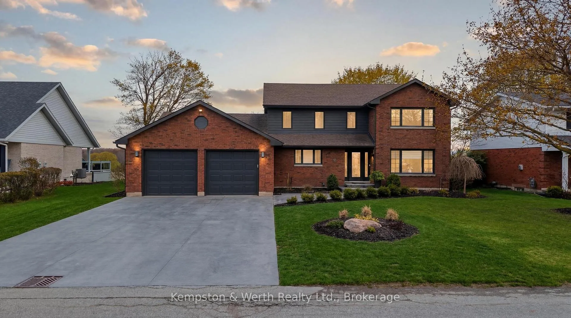 Photo 1 of 890 Perkin Crescent, North Perth, Listowel — HOMEH