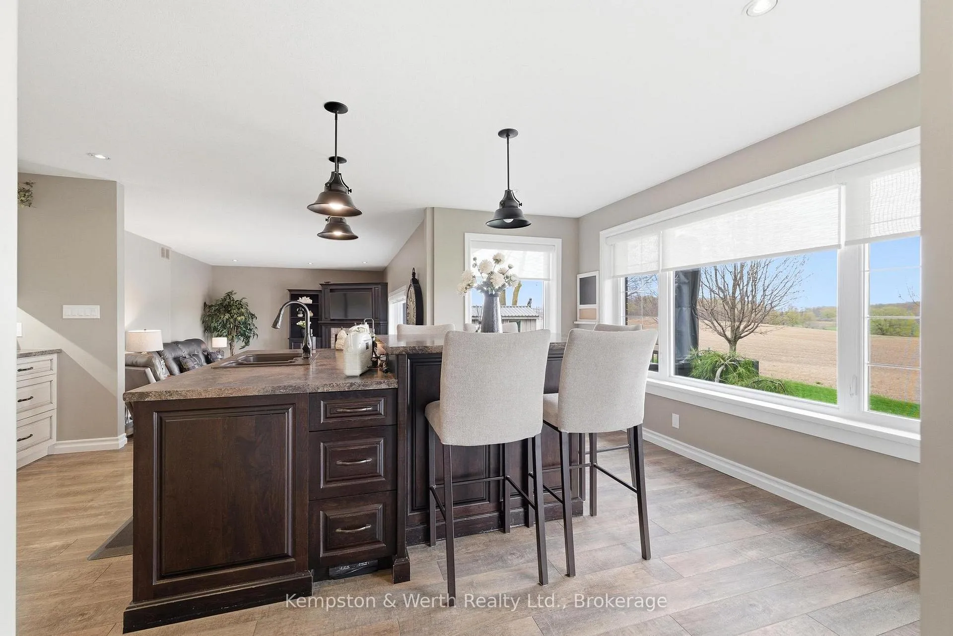 Photo 13 of 890 Perkin Crescent, North Perth, Listowel — HOMEH